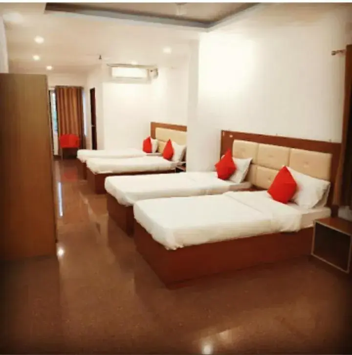 Bedroom, Bed in Shivansh Inn Resort Bedroom, Bed in Shivansh Inn Resort