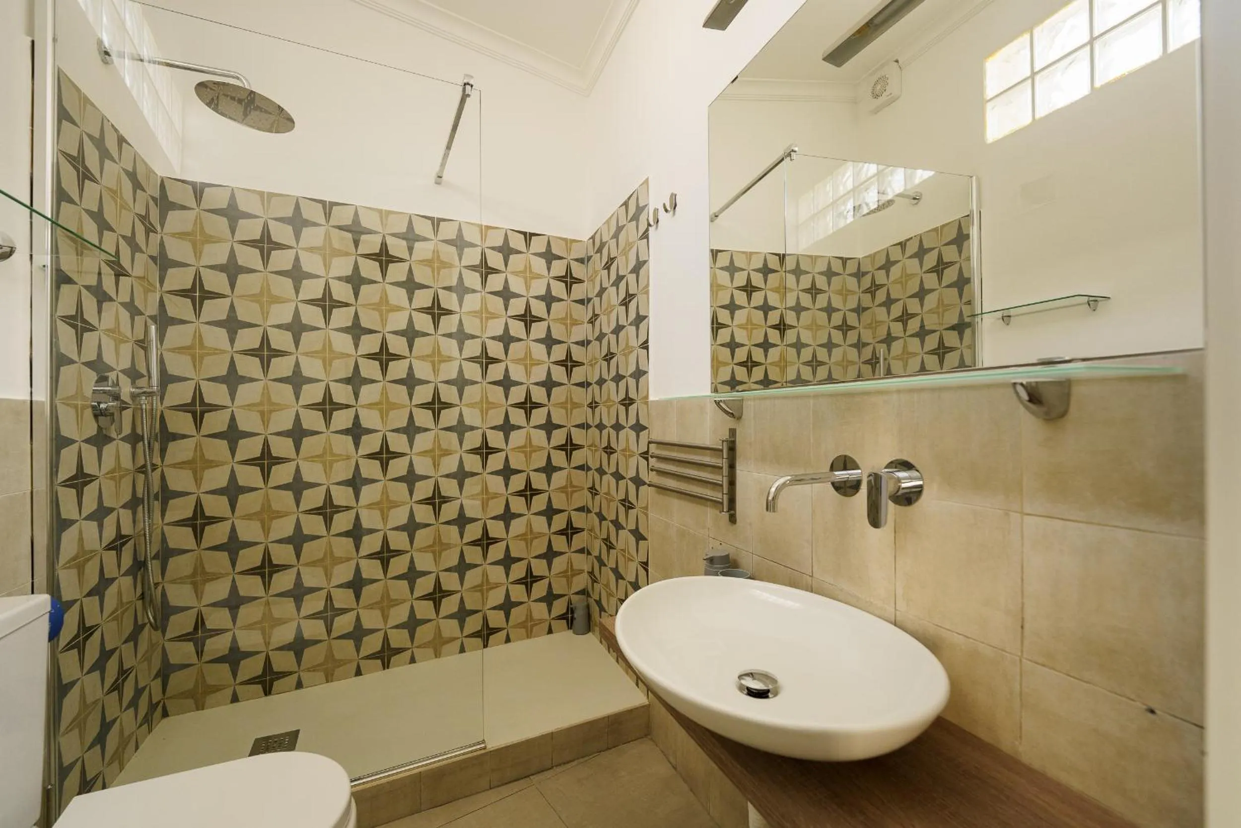 Shower in Ortigia Boutique Palace