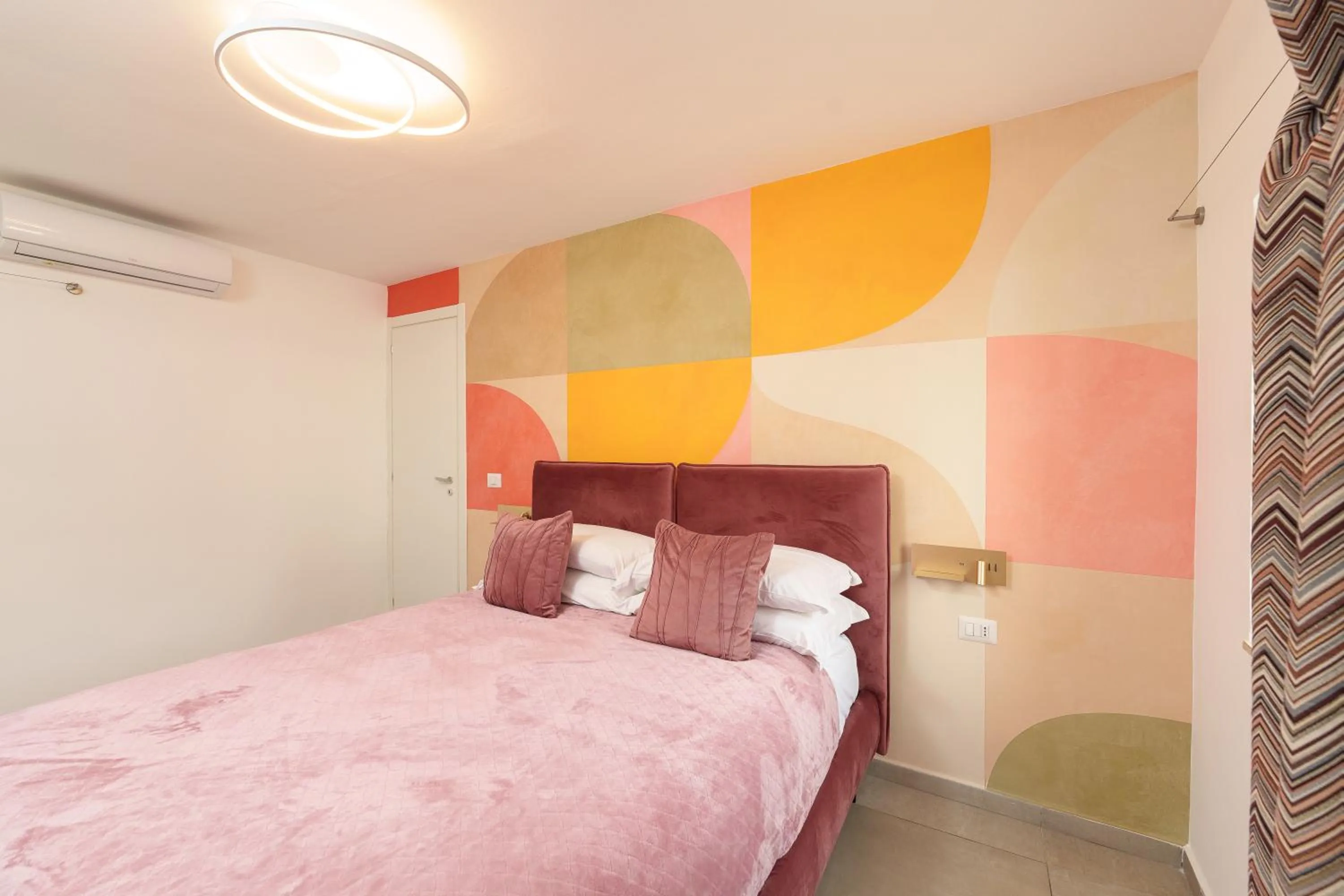 Bed in Ortigia Boutique Palace