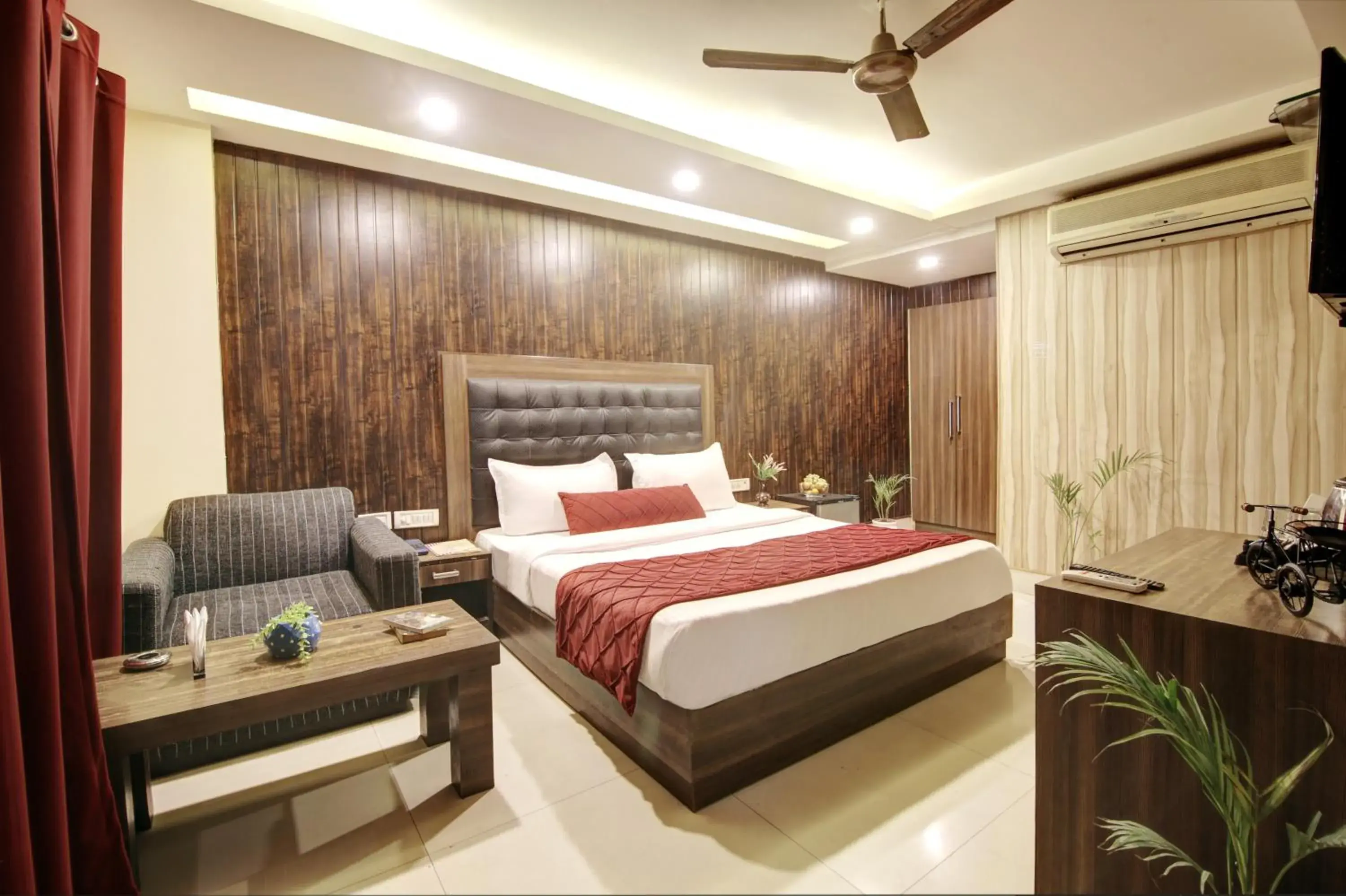 Superior Double Room in RTS Hotel Superior Double Room in RTS Hotel