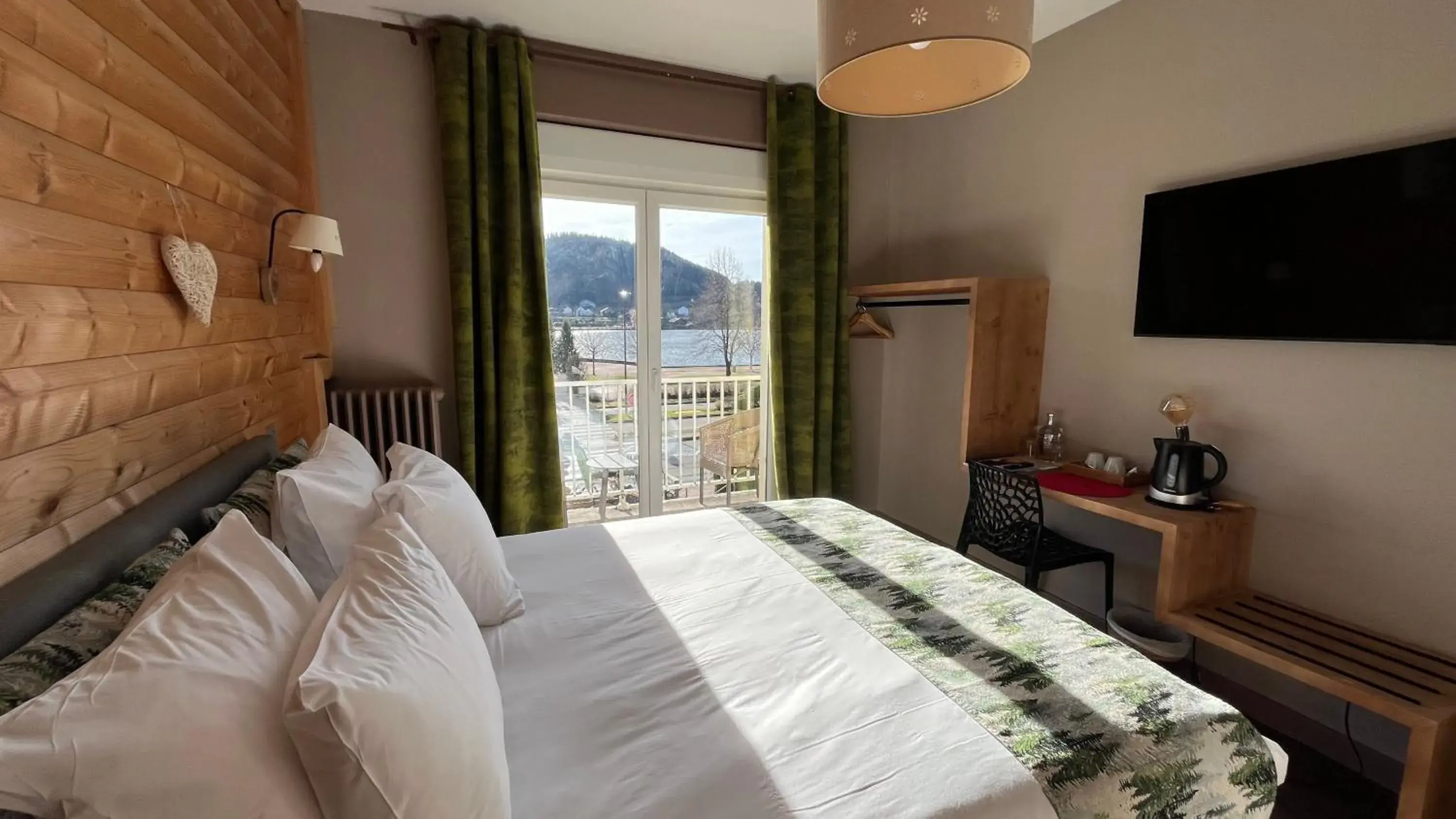 Bed in Annexe by Hôtel La Réserve Bed in Annexe by Hôtel La Réserve