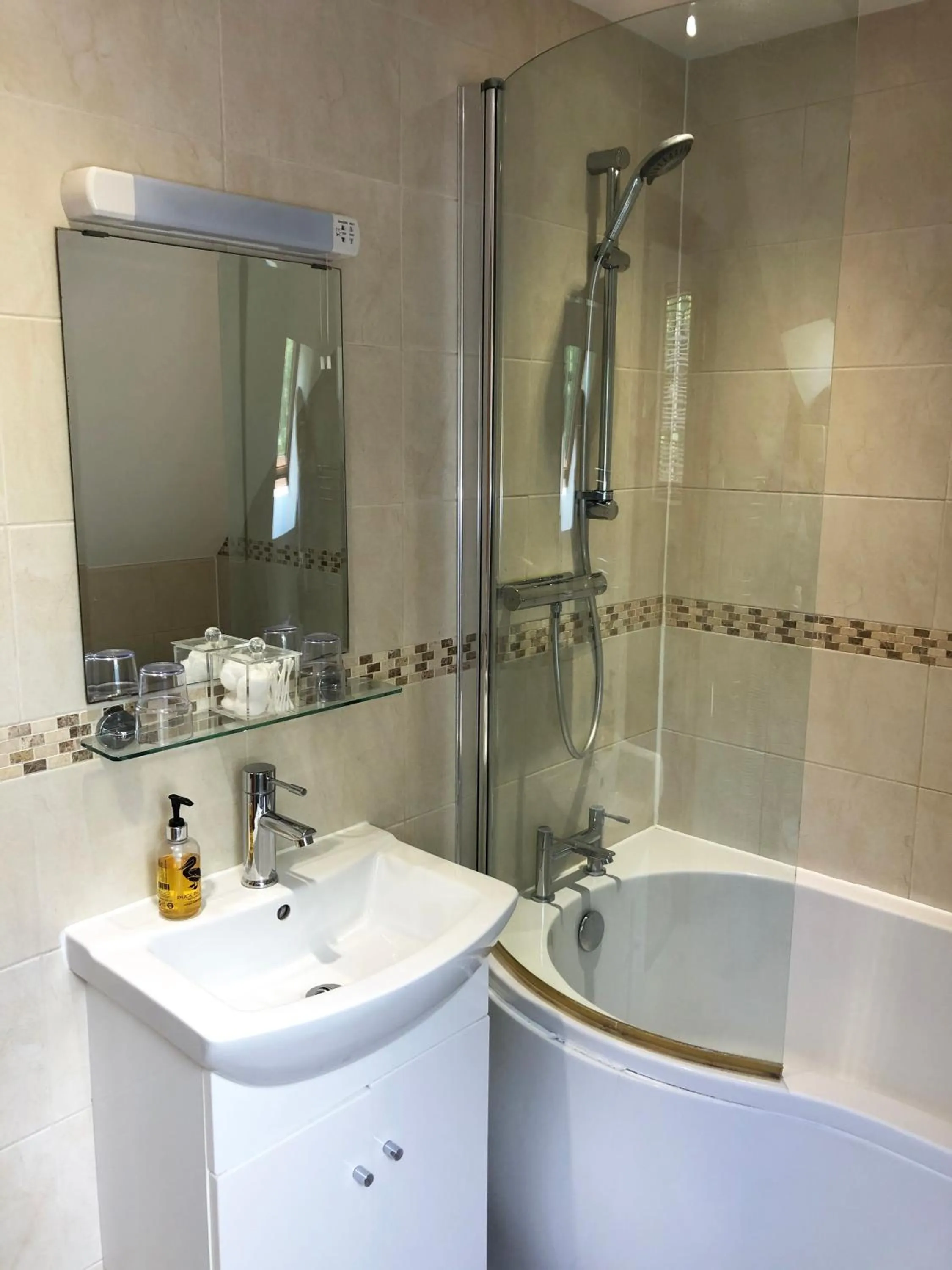 Bathroom in The Old Mill Bed and Breakfast