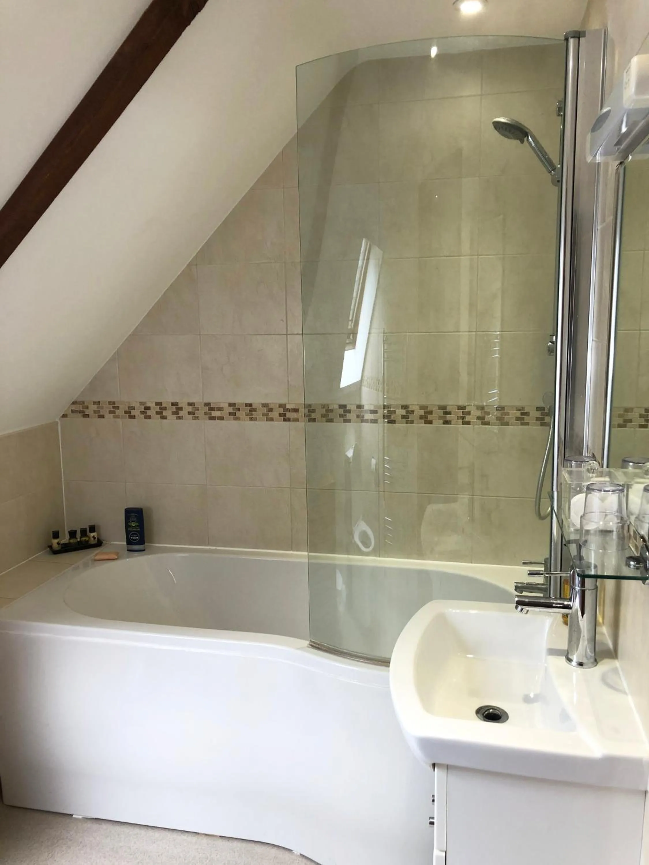 Bathroom in The Old Mill Bed and Breakfast