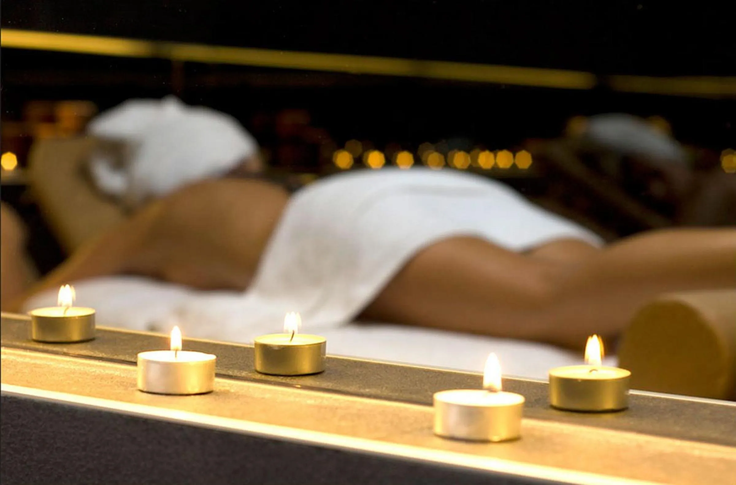 Massage in Luxury Downtown Apartments