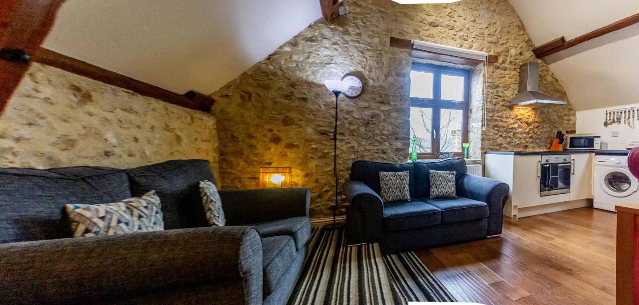Hills Farm Stays