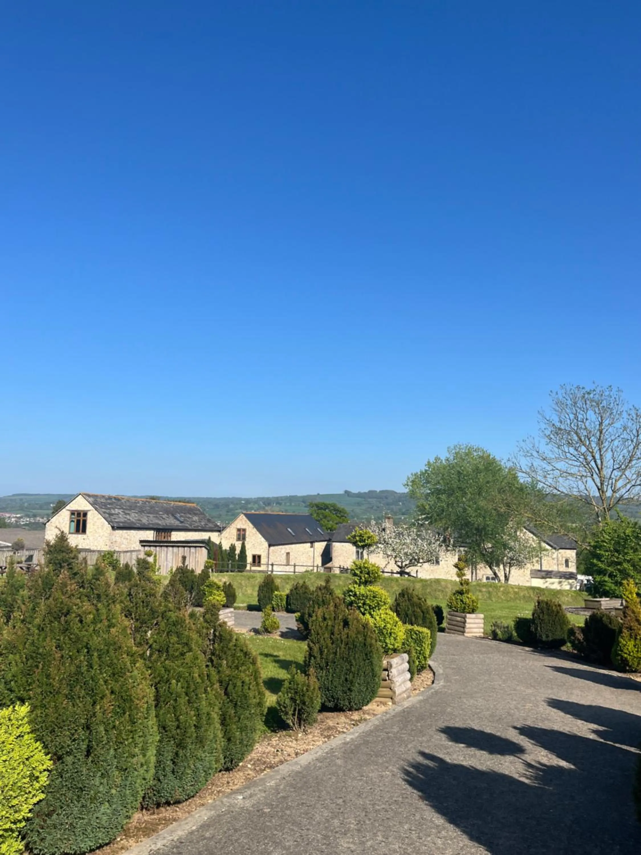 Hills Farm Stays