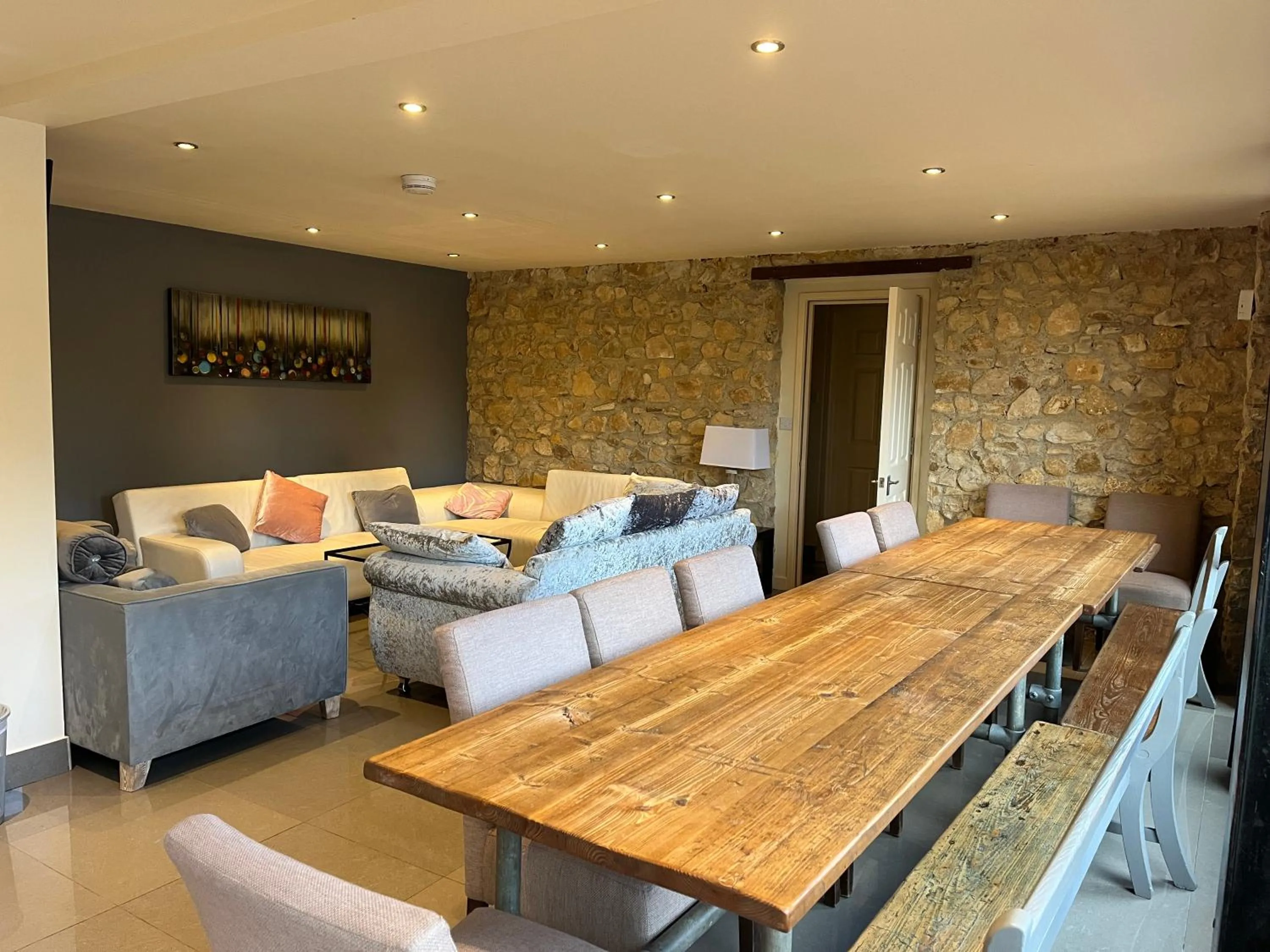 Hills Farm Stays