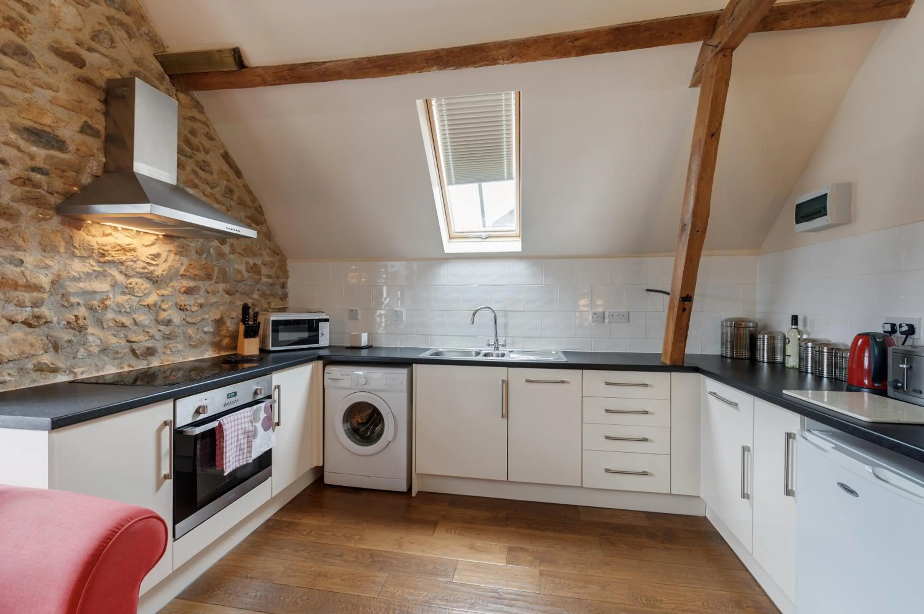 Kitchen or kitchenette in Hills Farm Stays