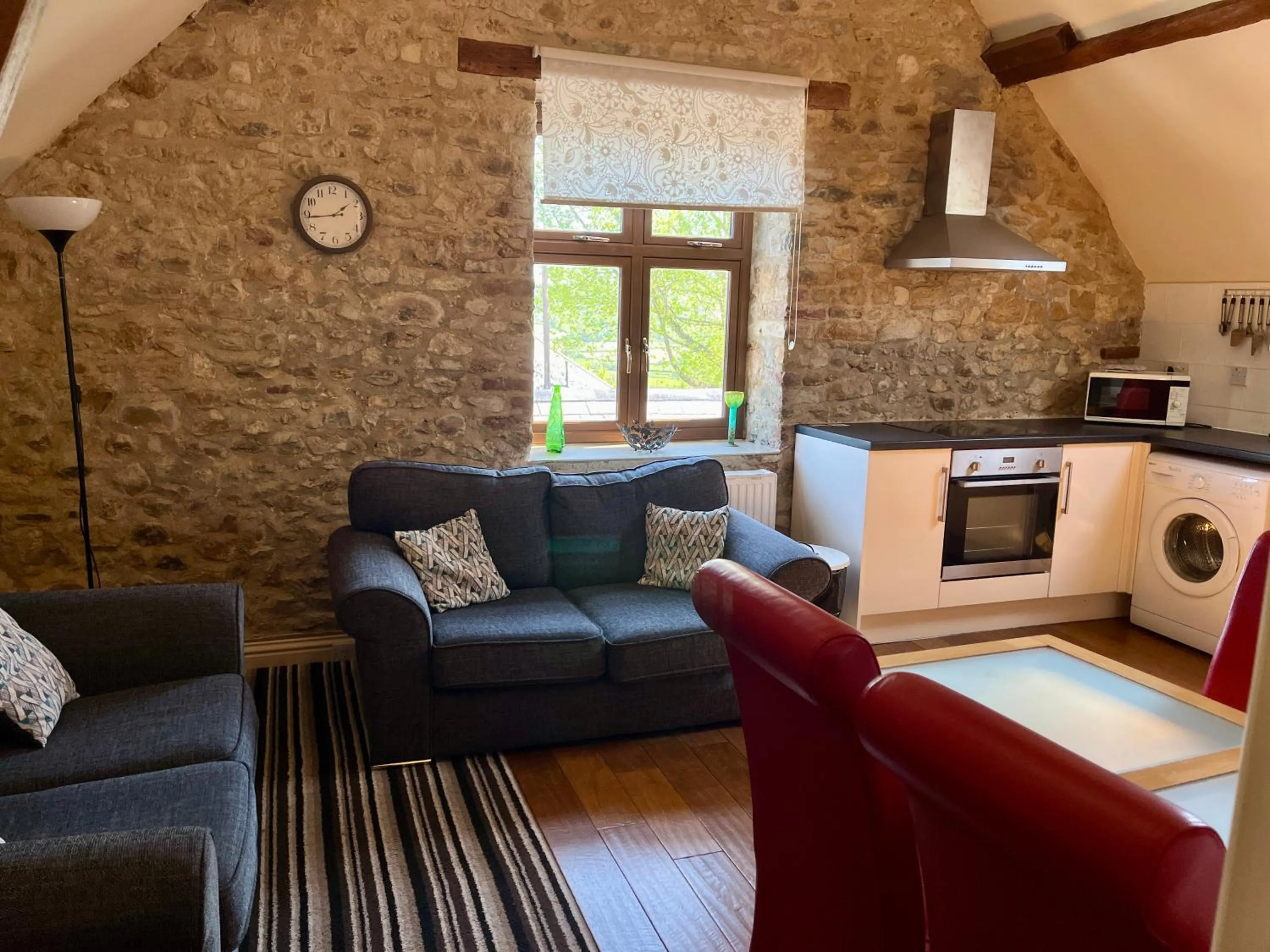 Hills Farm Stays