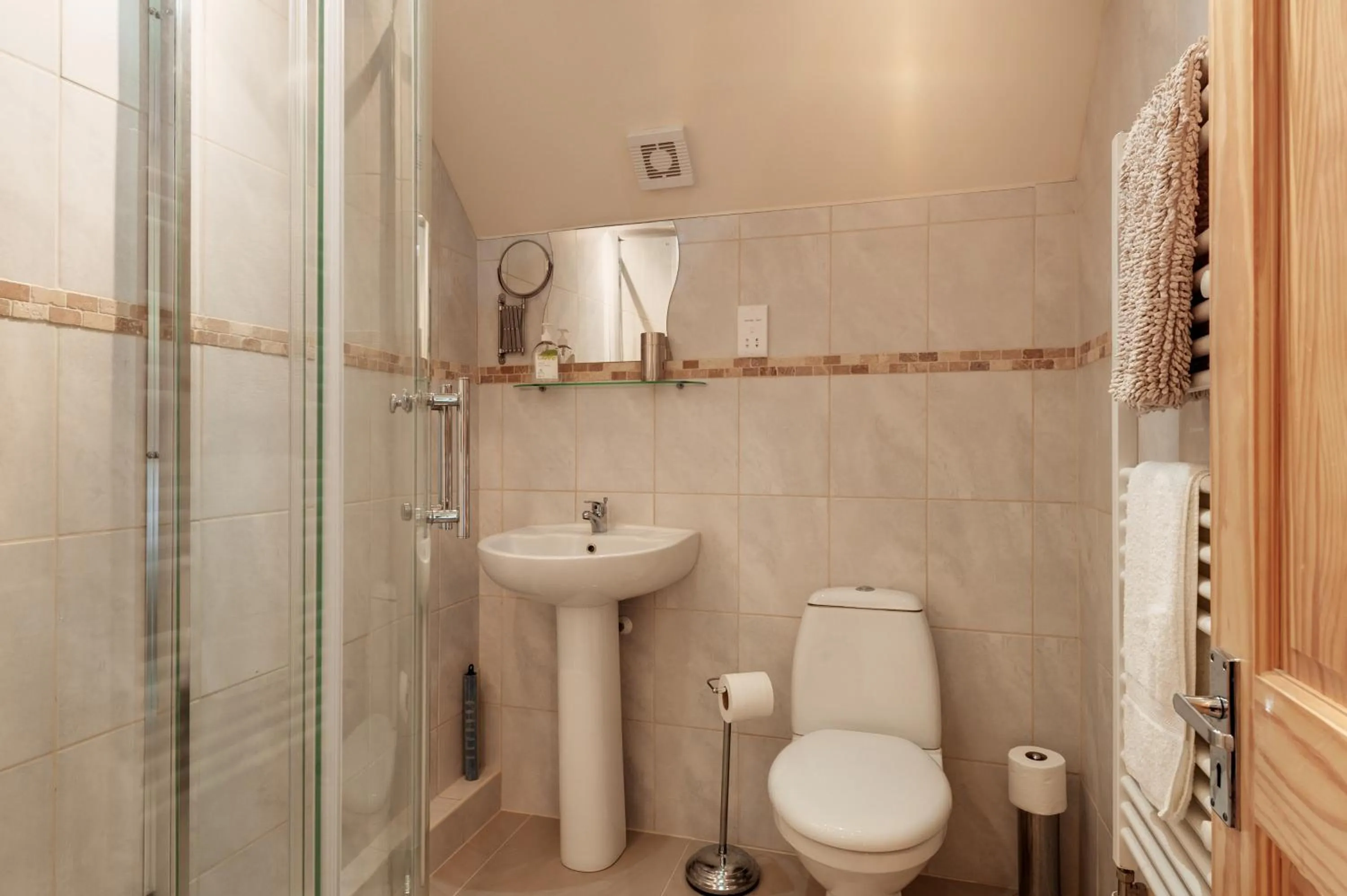 Bathroom in Hills Farm Stays