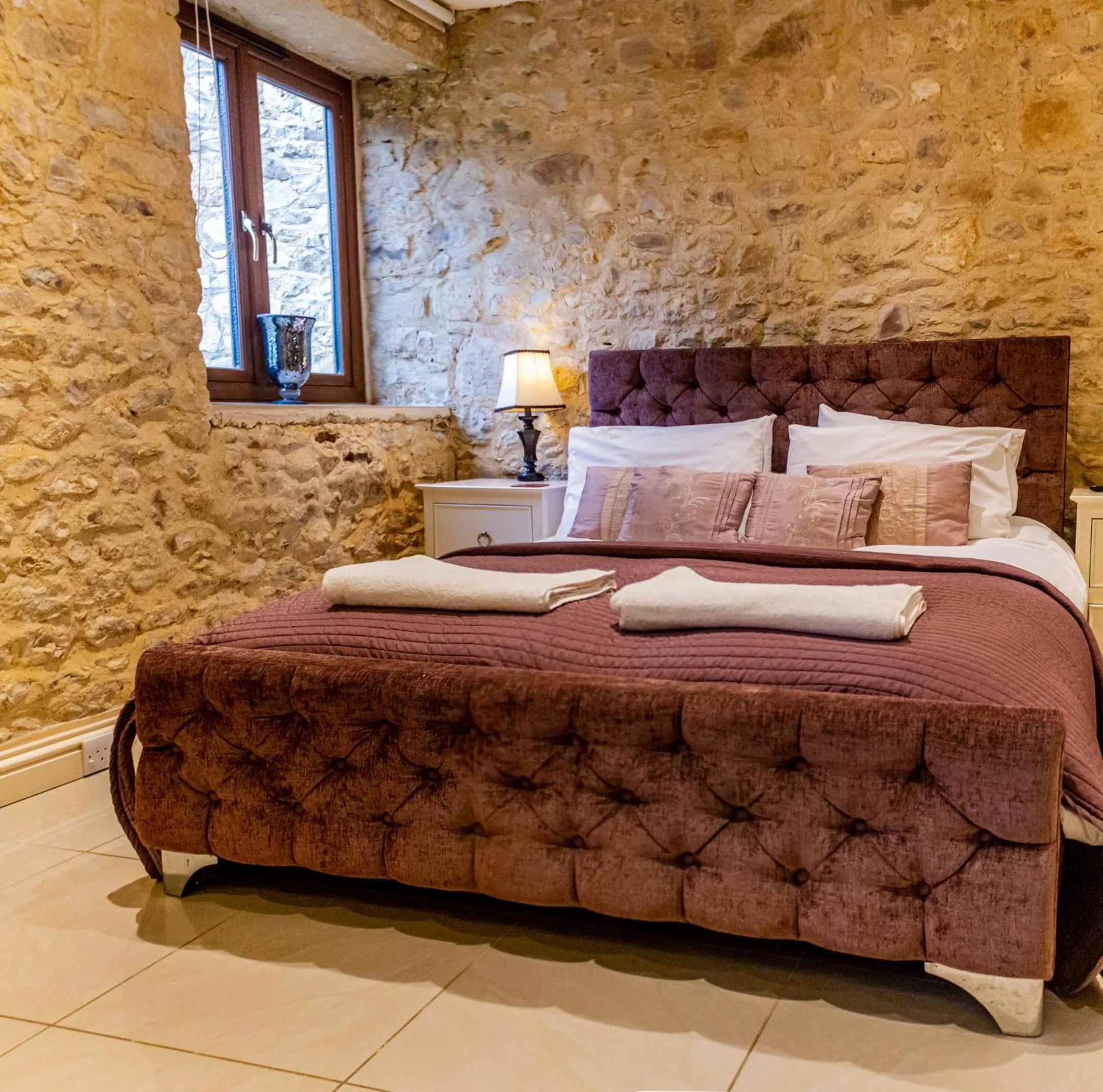 Bed in Hills Farm Stays