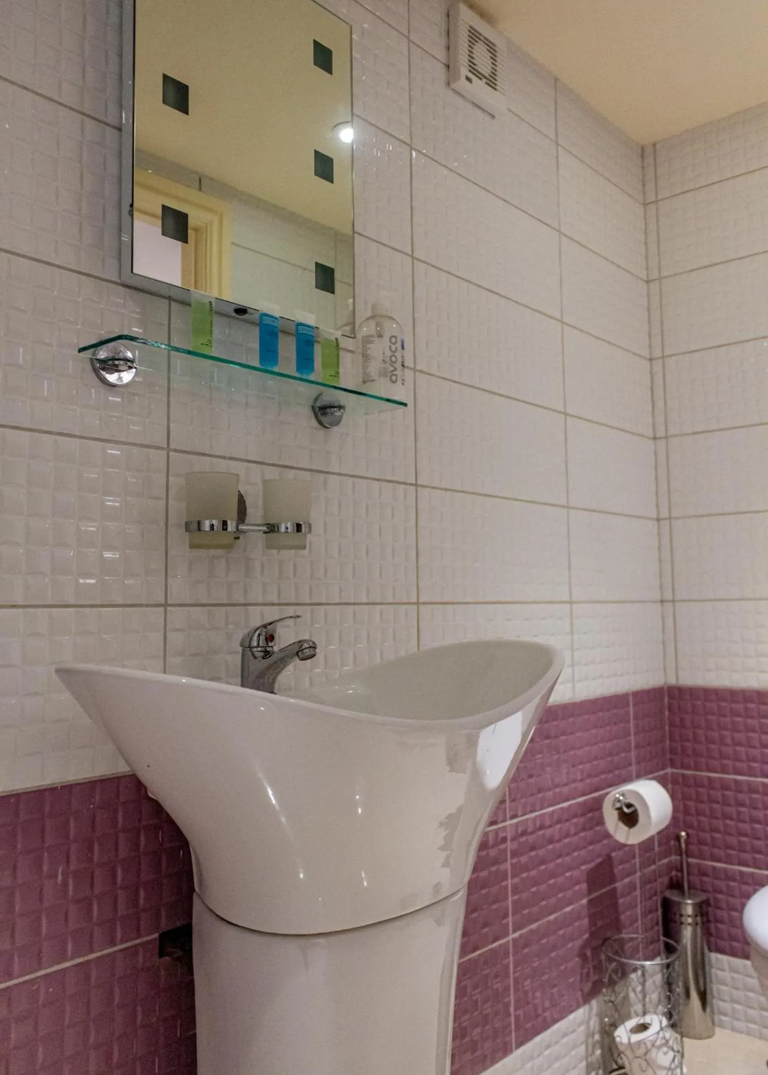 Bathroom in Hills Farm Stays