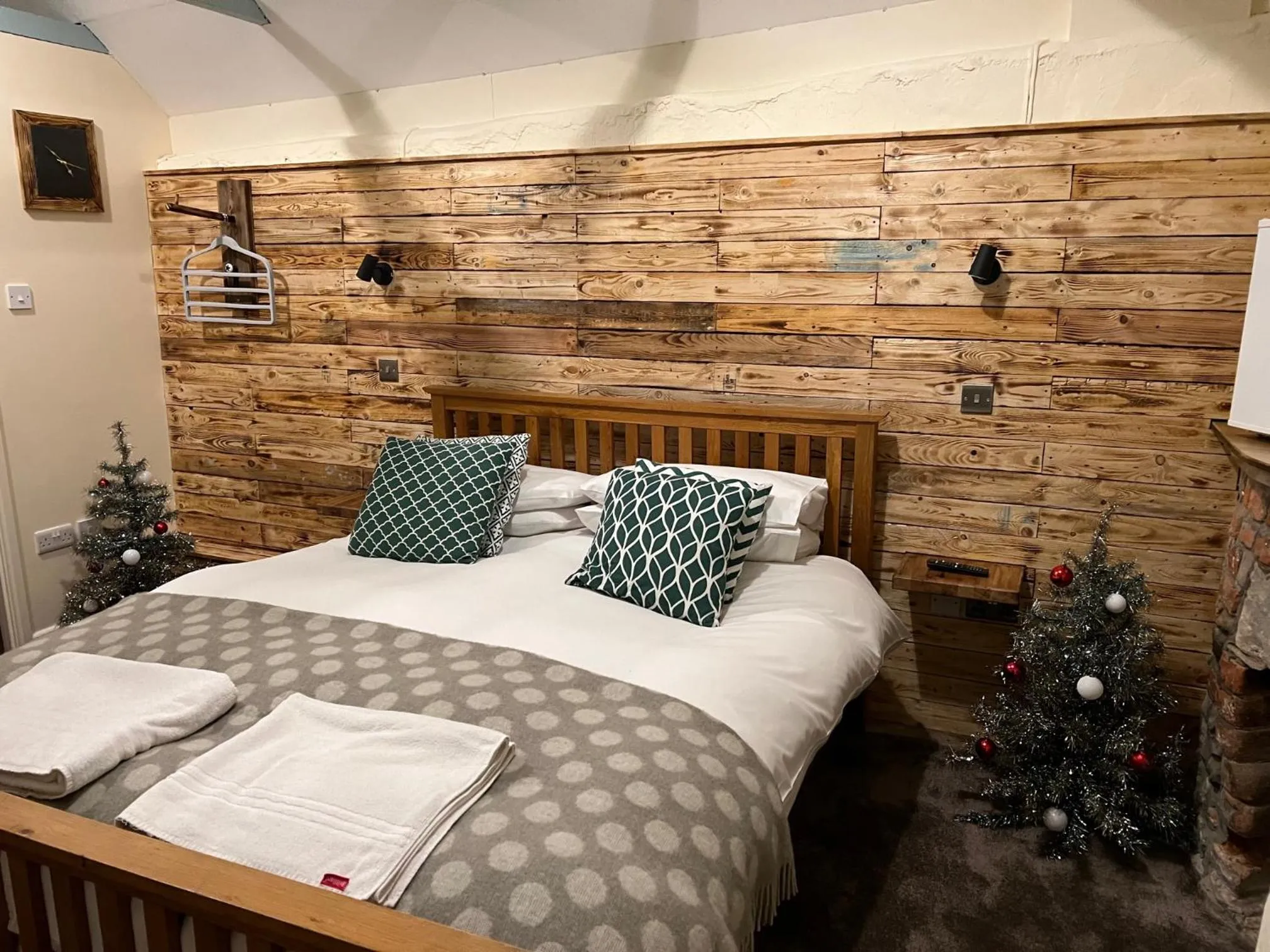 Bed in Hills Farm Stays