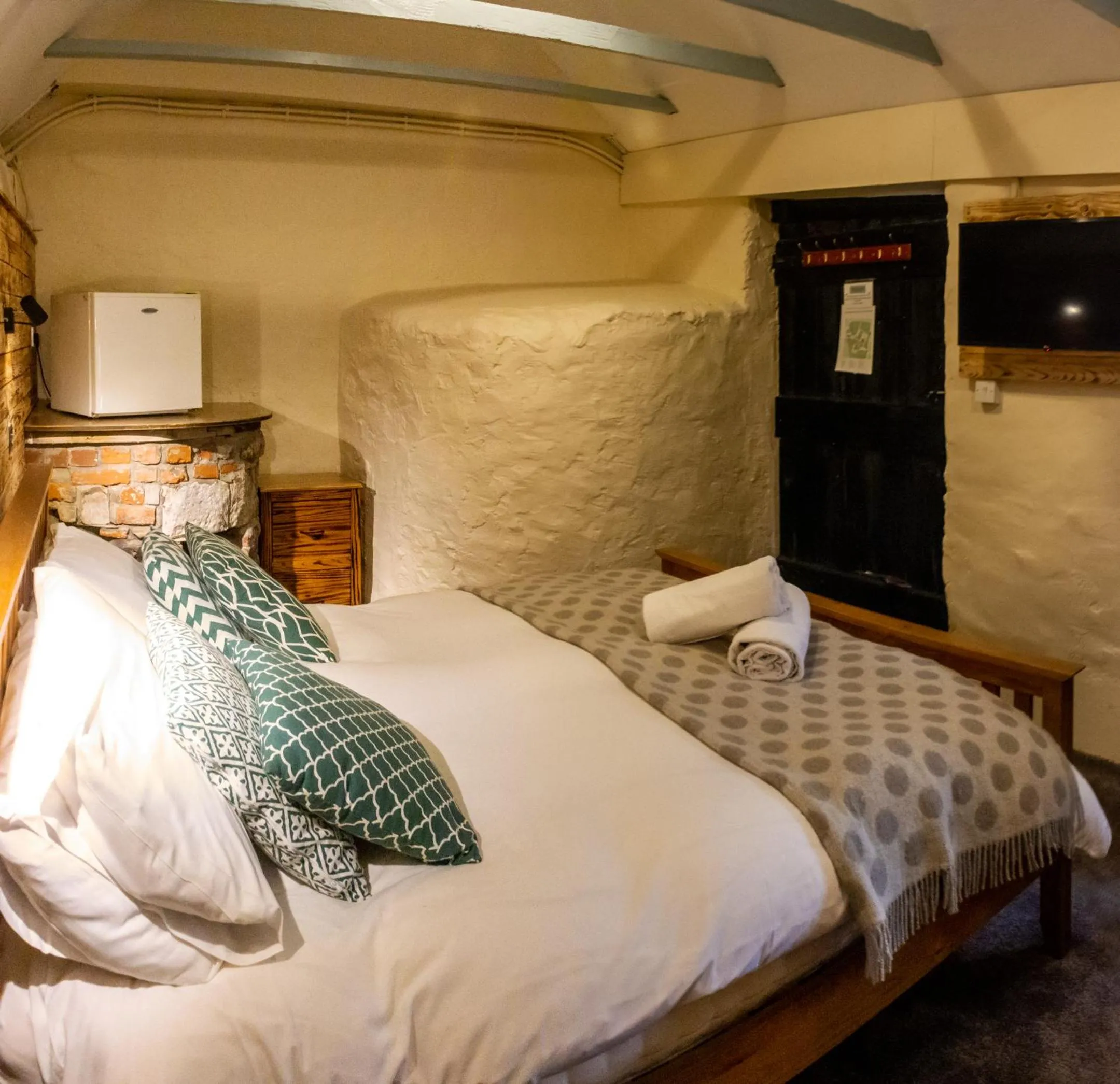 Bed in Hills Farm Stays