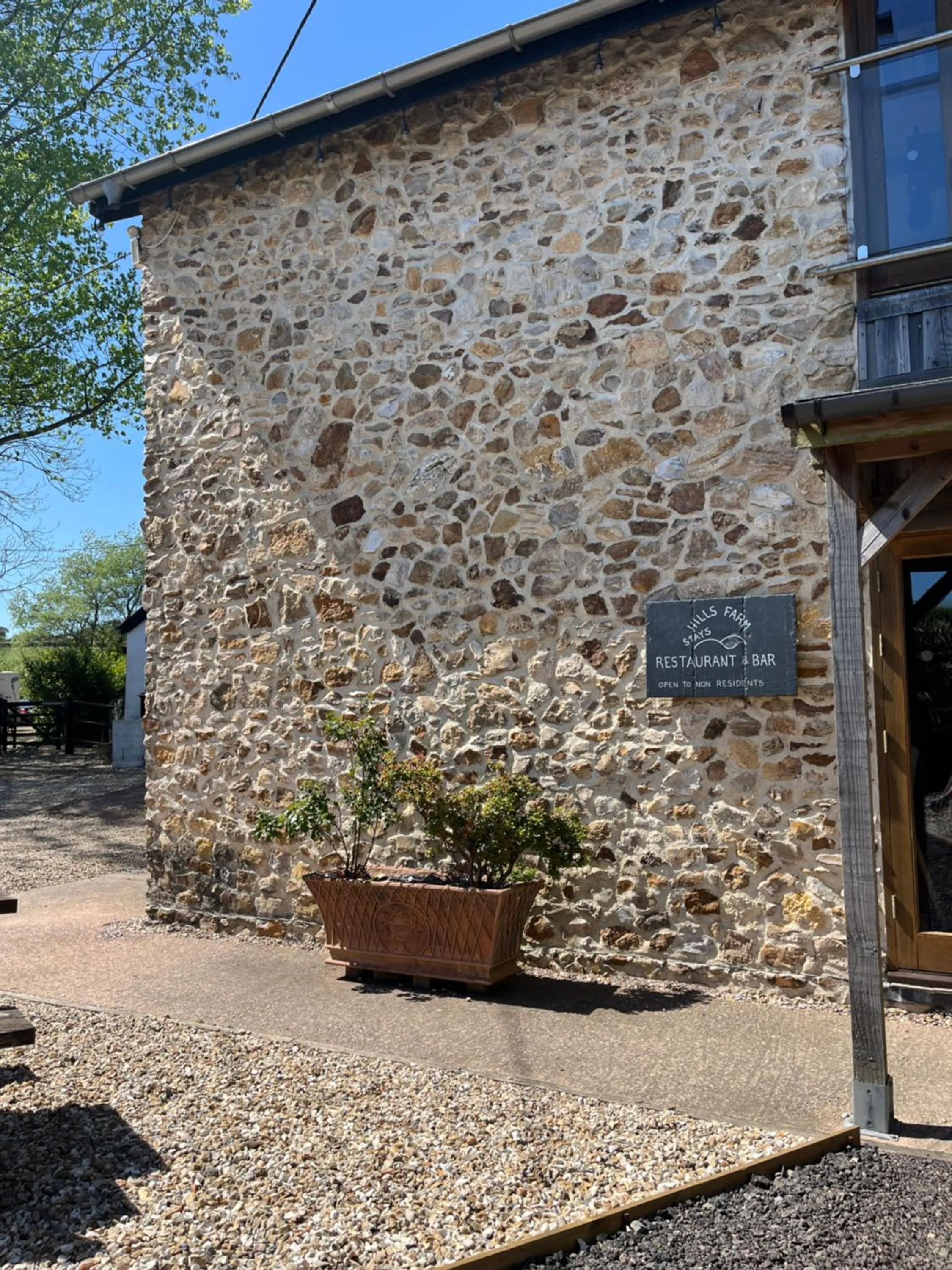 Hills Farm Stays