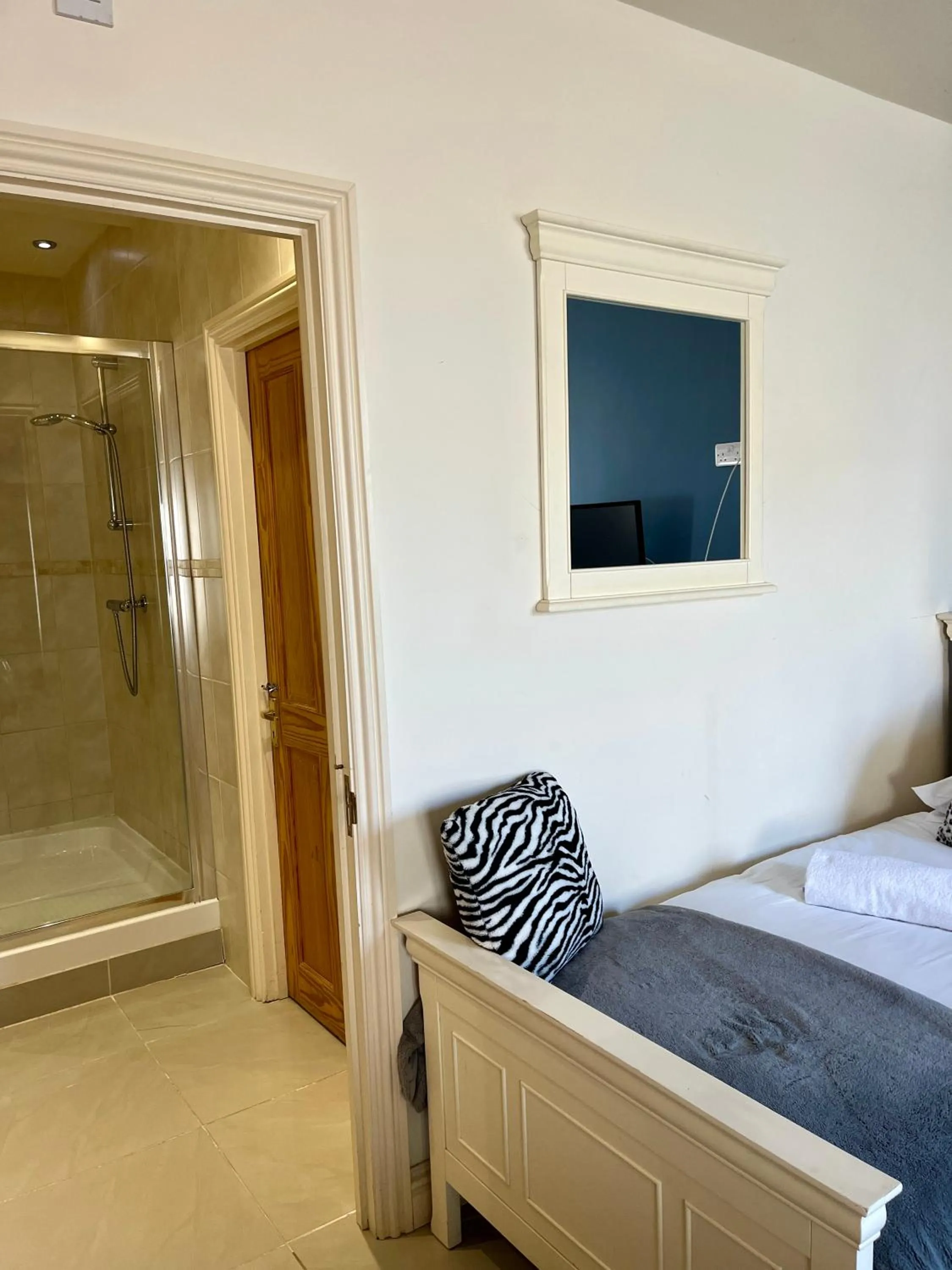 Bed in Hills Farm Stays