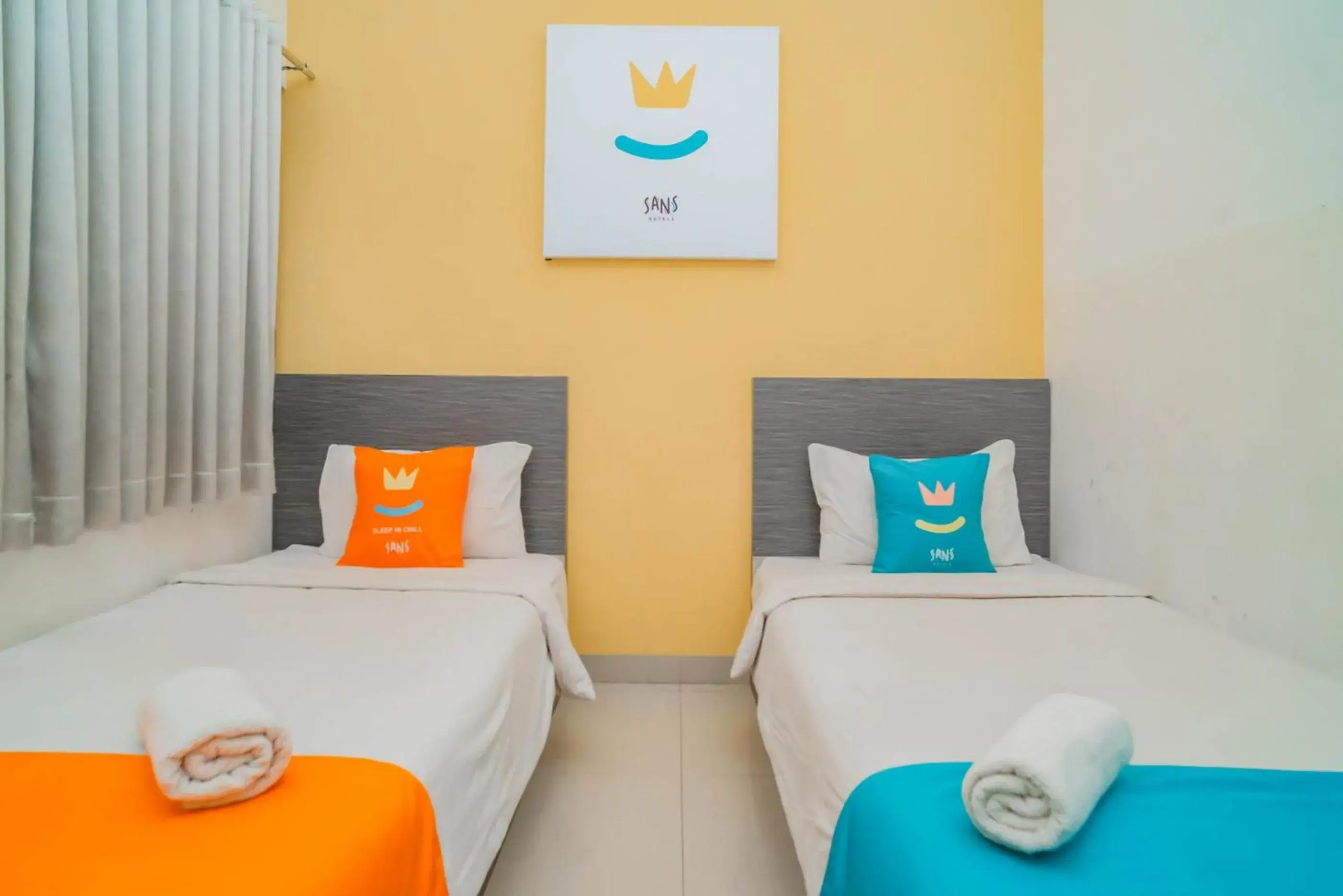 Bed in Sans Hotel Widarasari Cirebon Bed in Sans Hotel Widarasari Cirebon