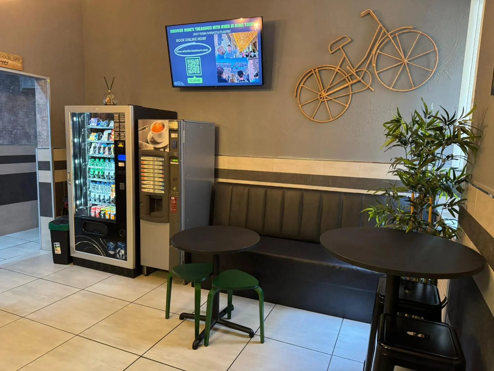 vending machine in Palladini Rome