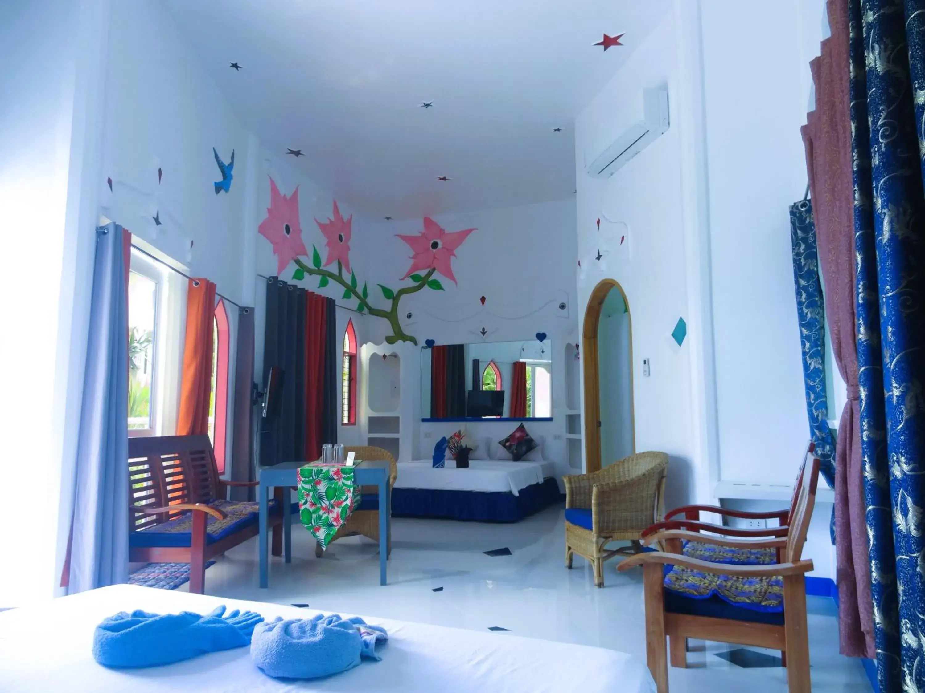 Bed in MG Chateau Resort Bed in MG Chateau Resort