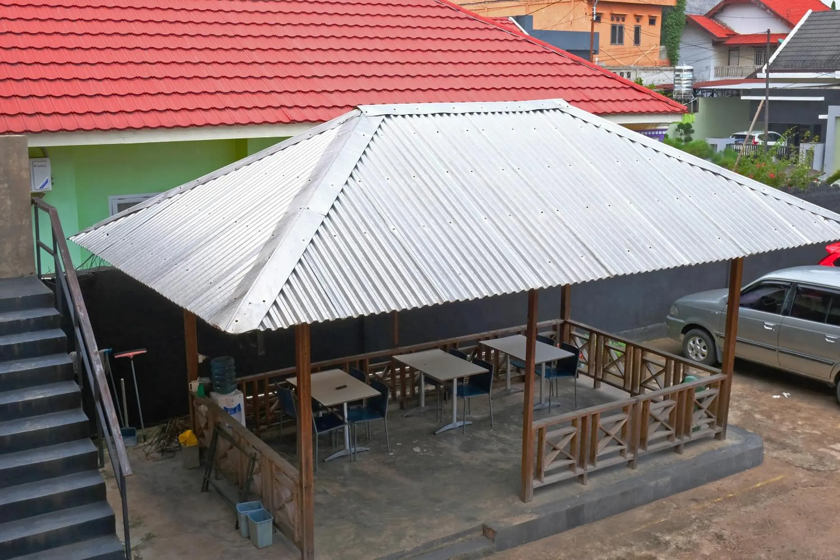 Restaurant/places to eat in Hotel O Mars Kost Syariah Restaurant/places to eat in Hotel O Mars Kost Syariah