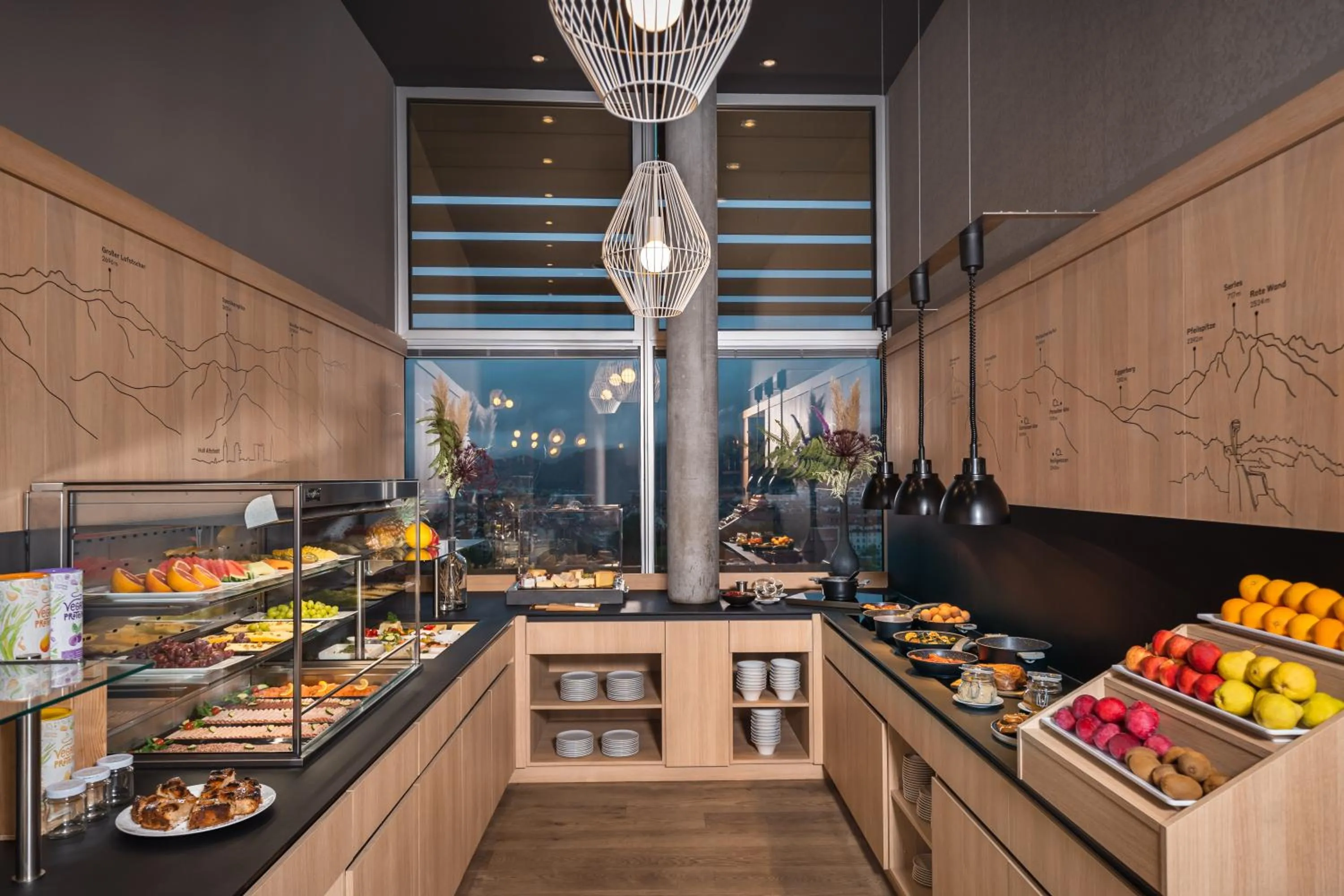 Breakfast in ADLERS Hotel Innsbruck