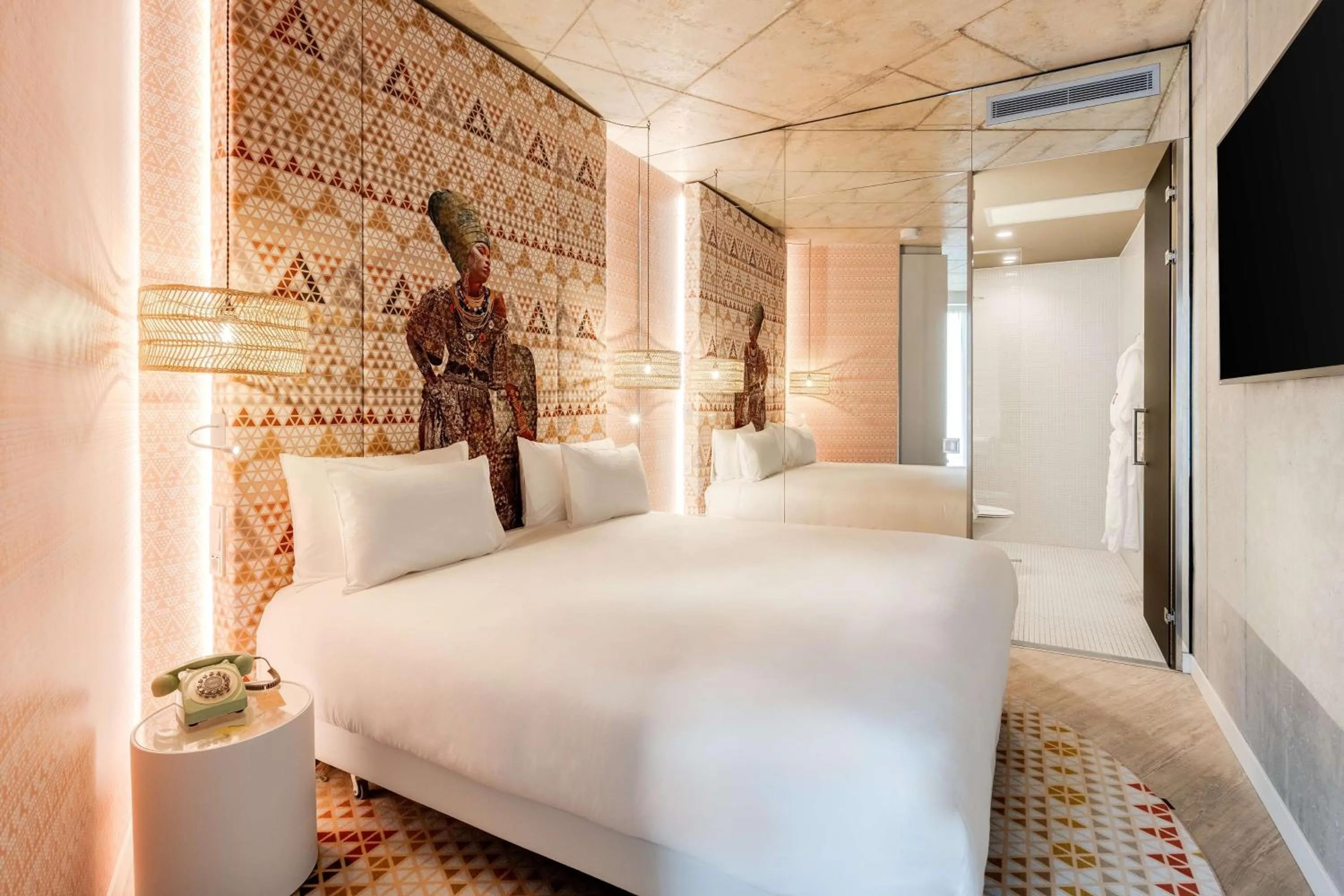 Bedroom, Bed in nhow Amsterdam Rai