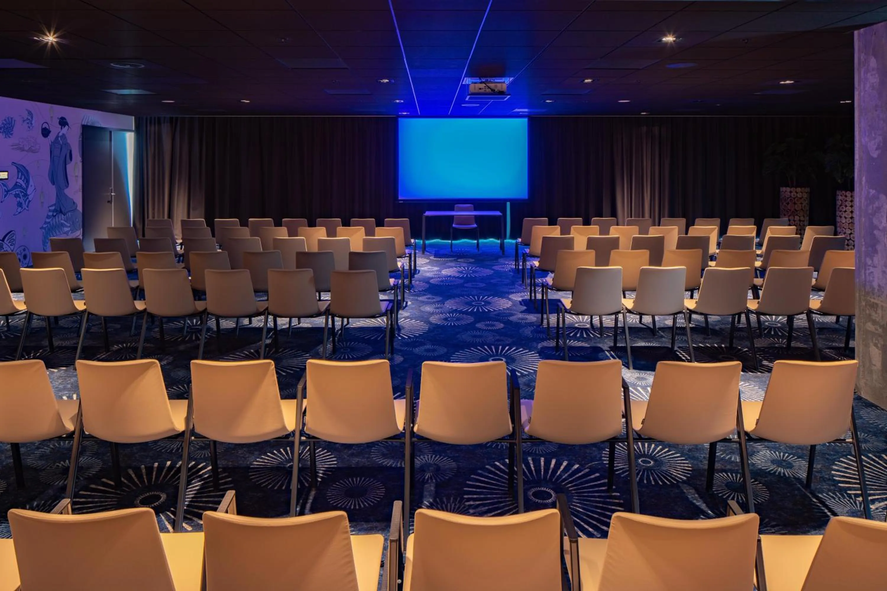 Meeting/conference room in nhow Amsterdam Rai