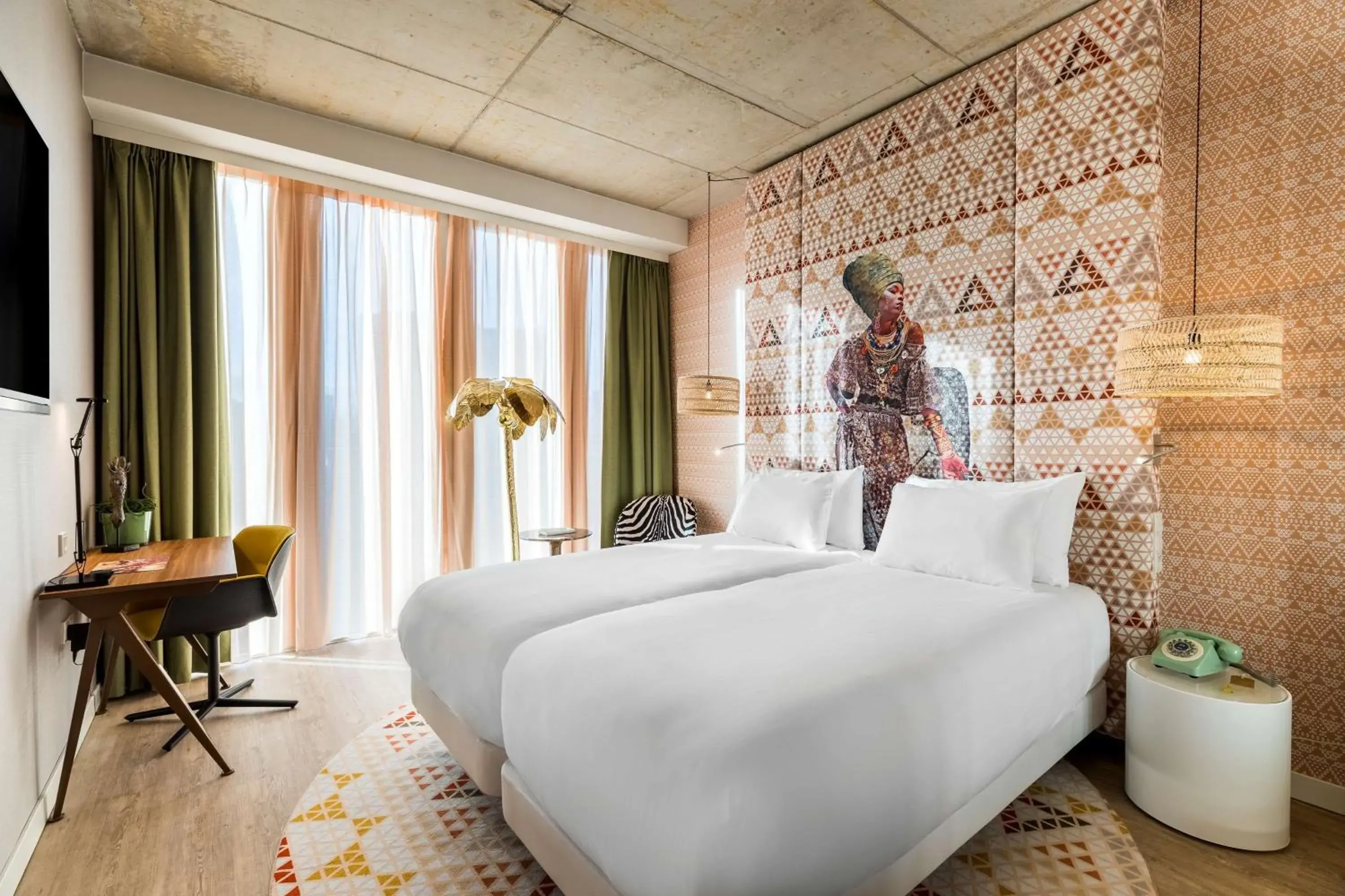 View (from property/room), Bed in nhow Amsterdam Rai View (from property/room), Bed in nhow Amsterdam Rai