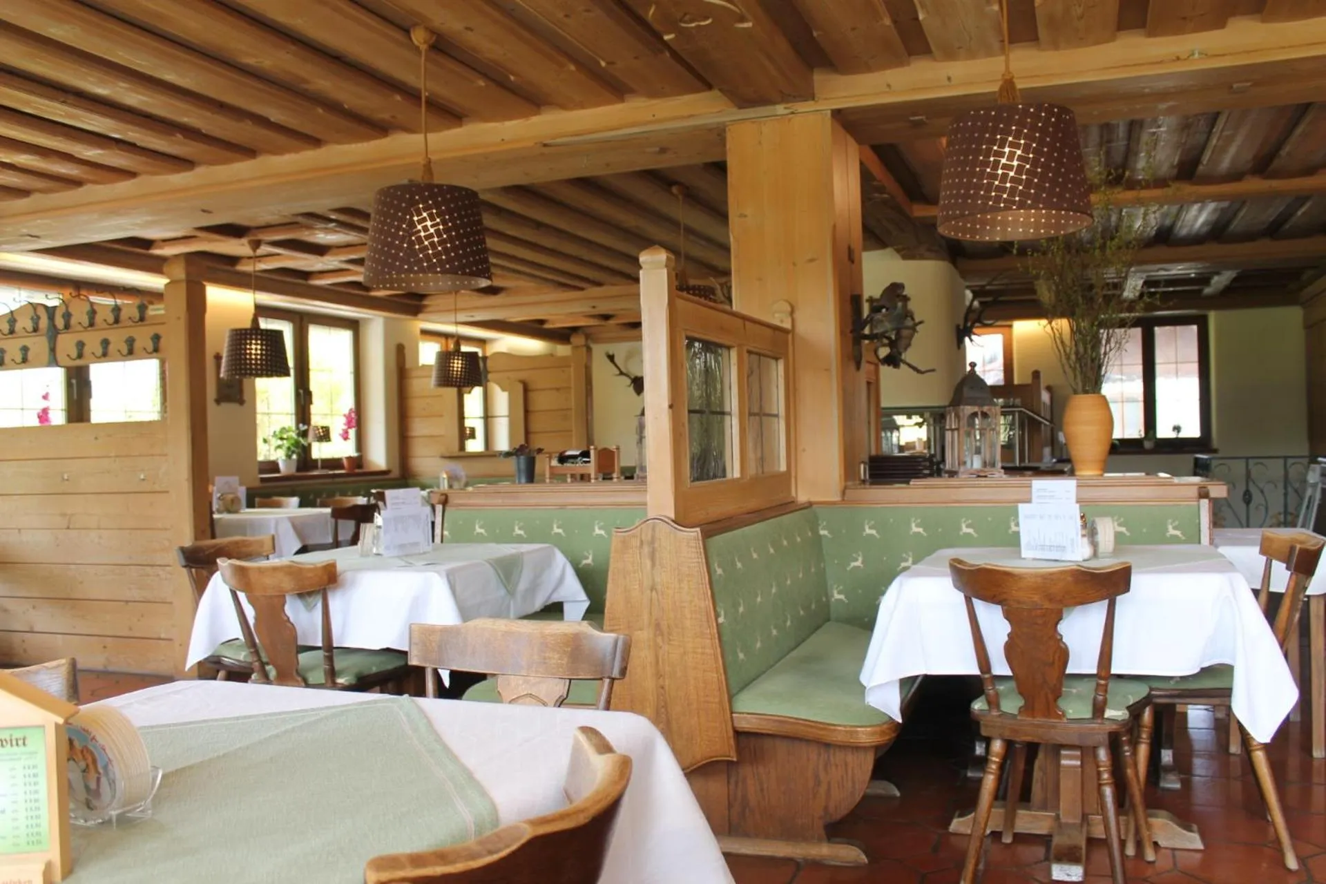 English/Irish breakfast in DEVA Hotel-Restaurant Fischerwirt inklusive Chiemgau Card