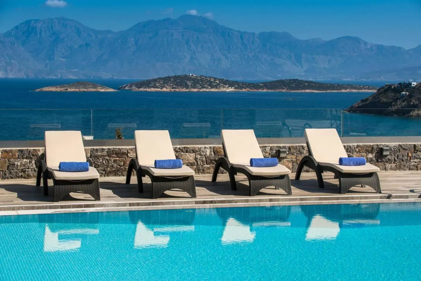 Sea view in Villa Bellelen