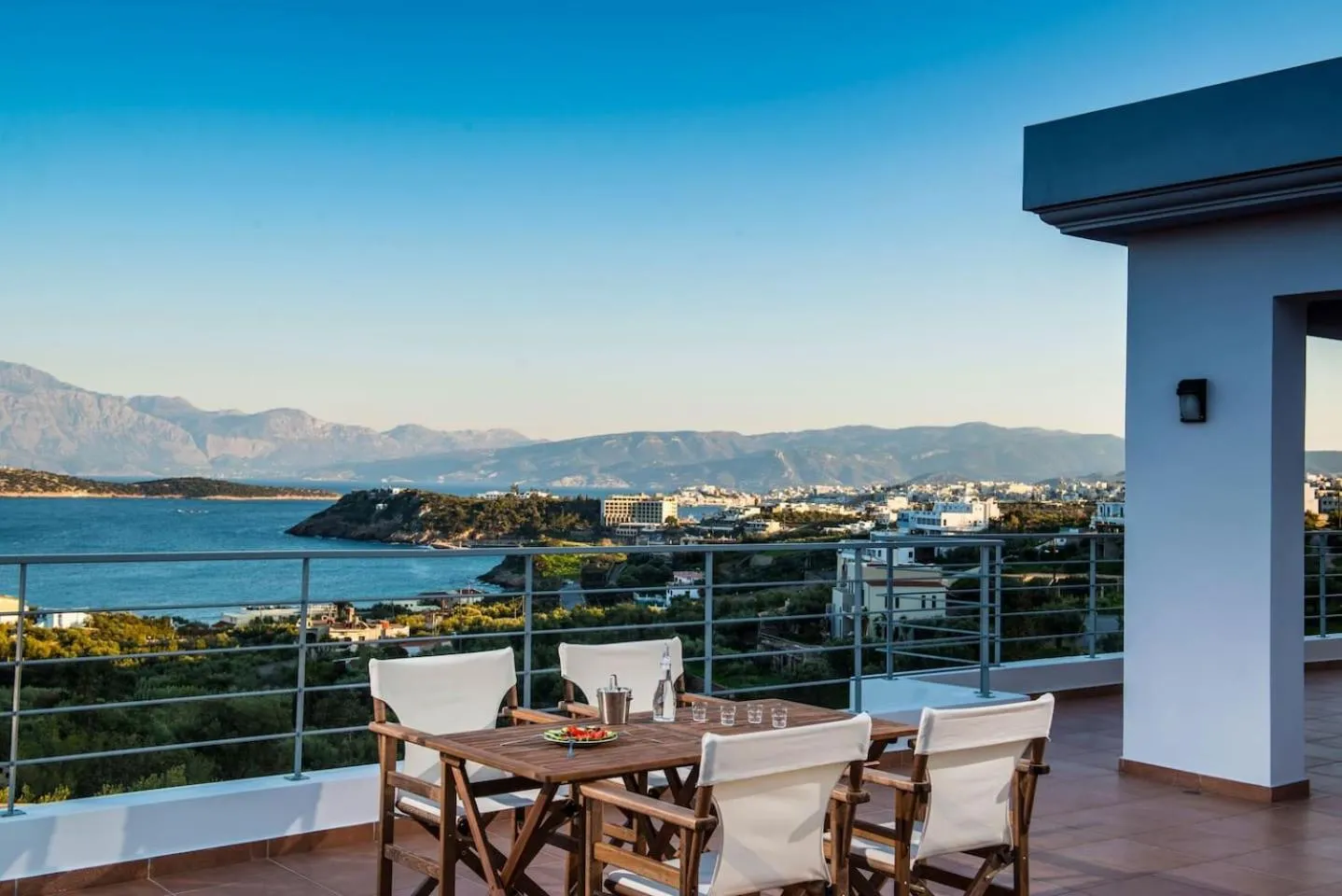 Sea view in Villa Bellelen