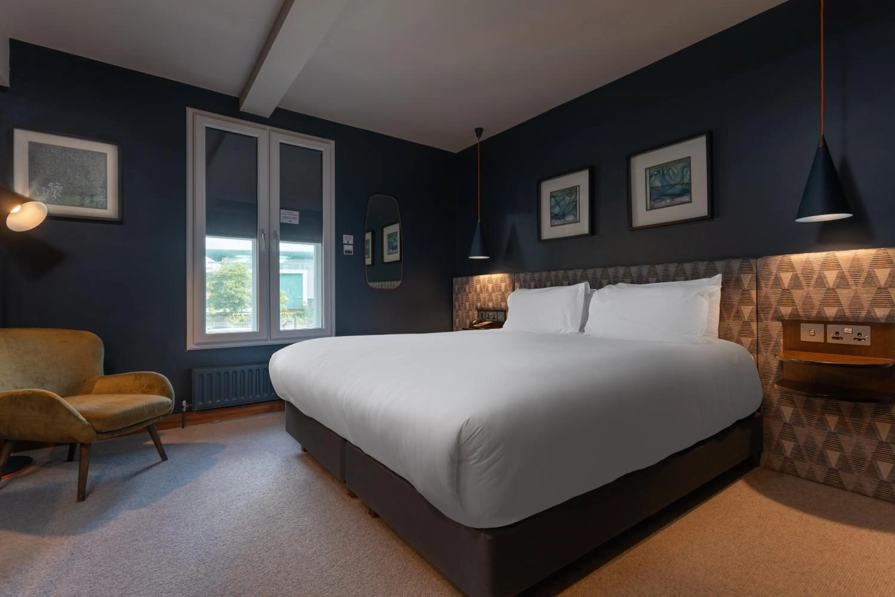 Bed in The Huntsman Inn