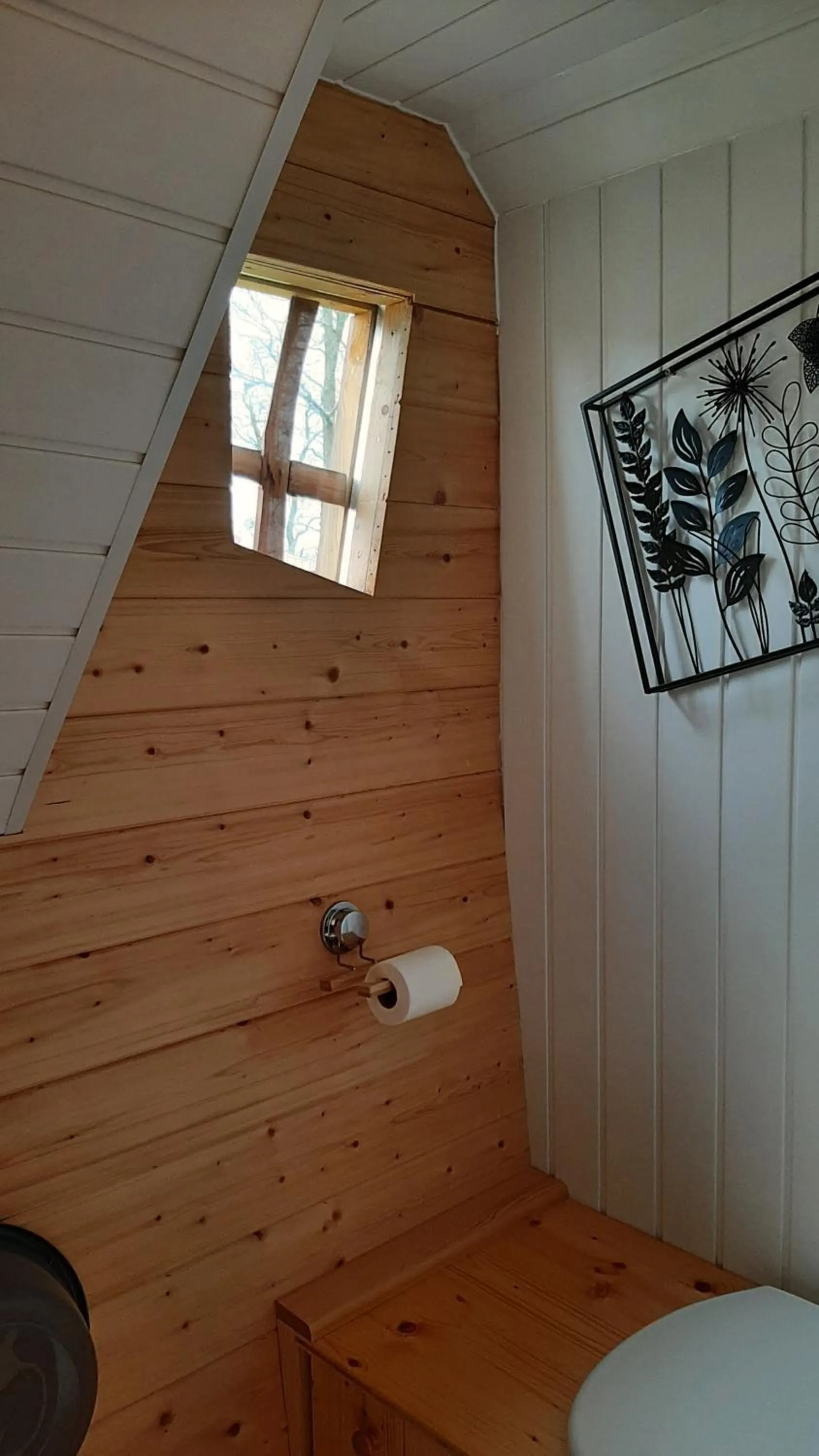 Toilet in Le Domaine du Châtelet