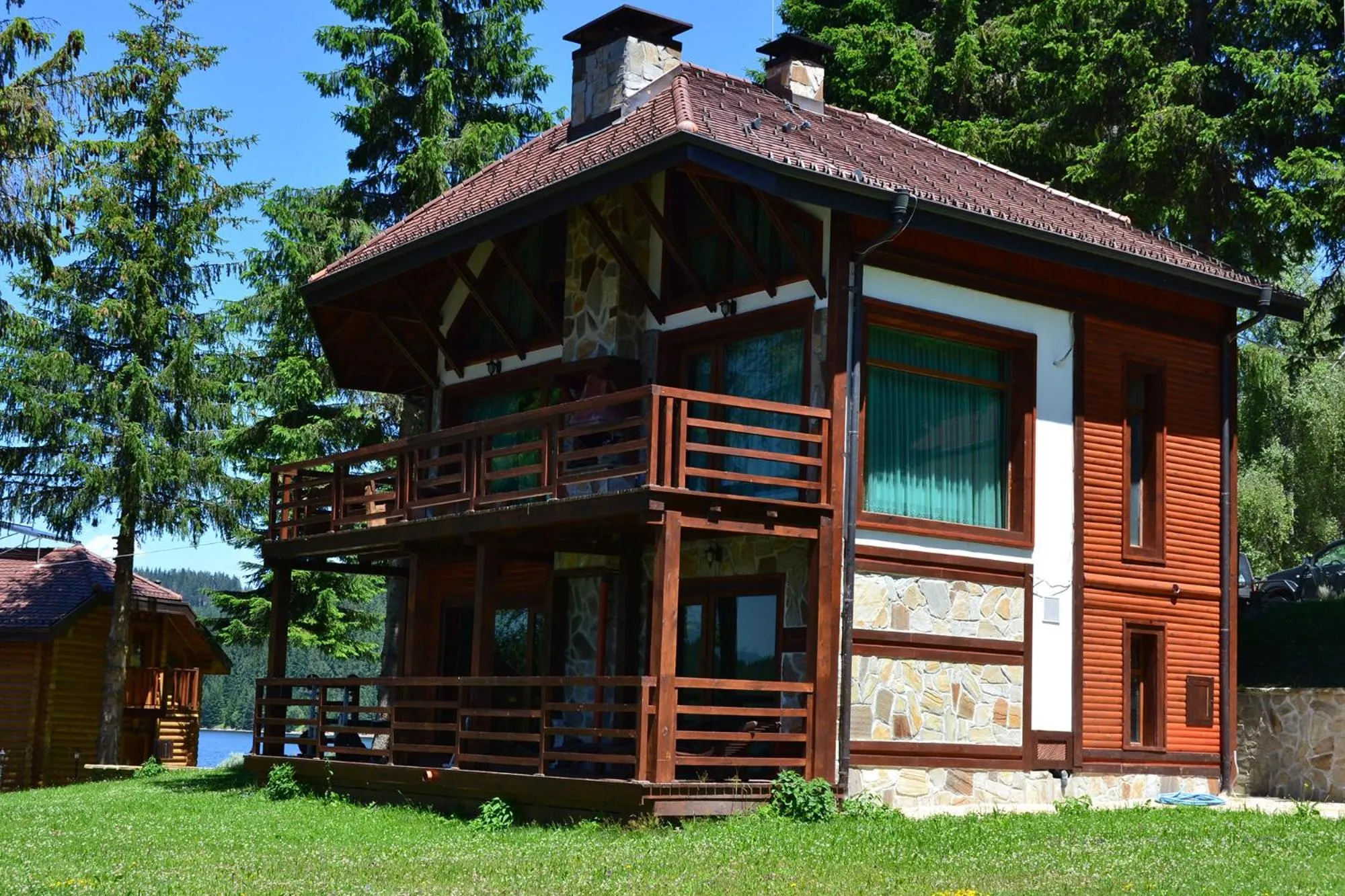 Romantica Forest Guest House