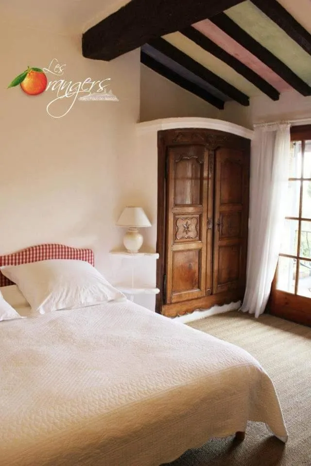 Bedroom, Bed in Les Orangers