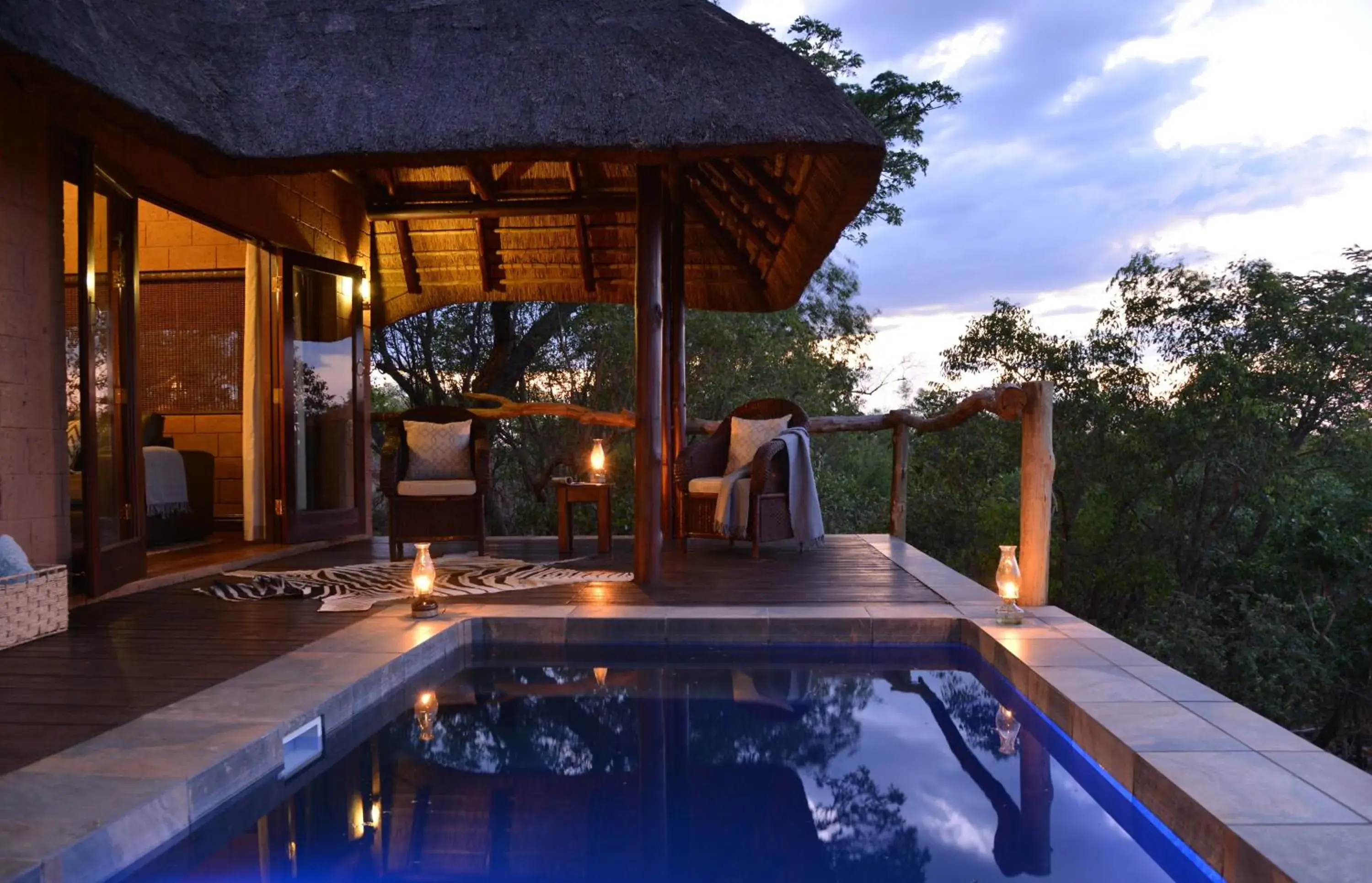Executive Suite - single occupancy in Zwahili Private Game Lodge & Spa Executive Suite - single occupancy in Zwahili Private Game Lodge & Spa