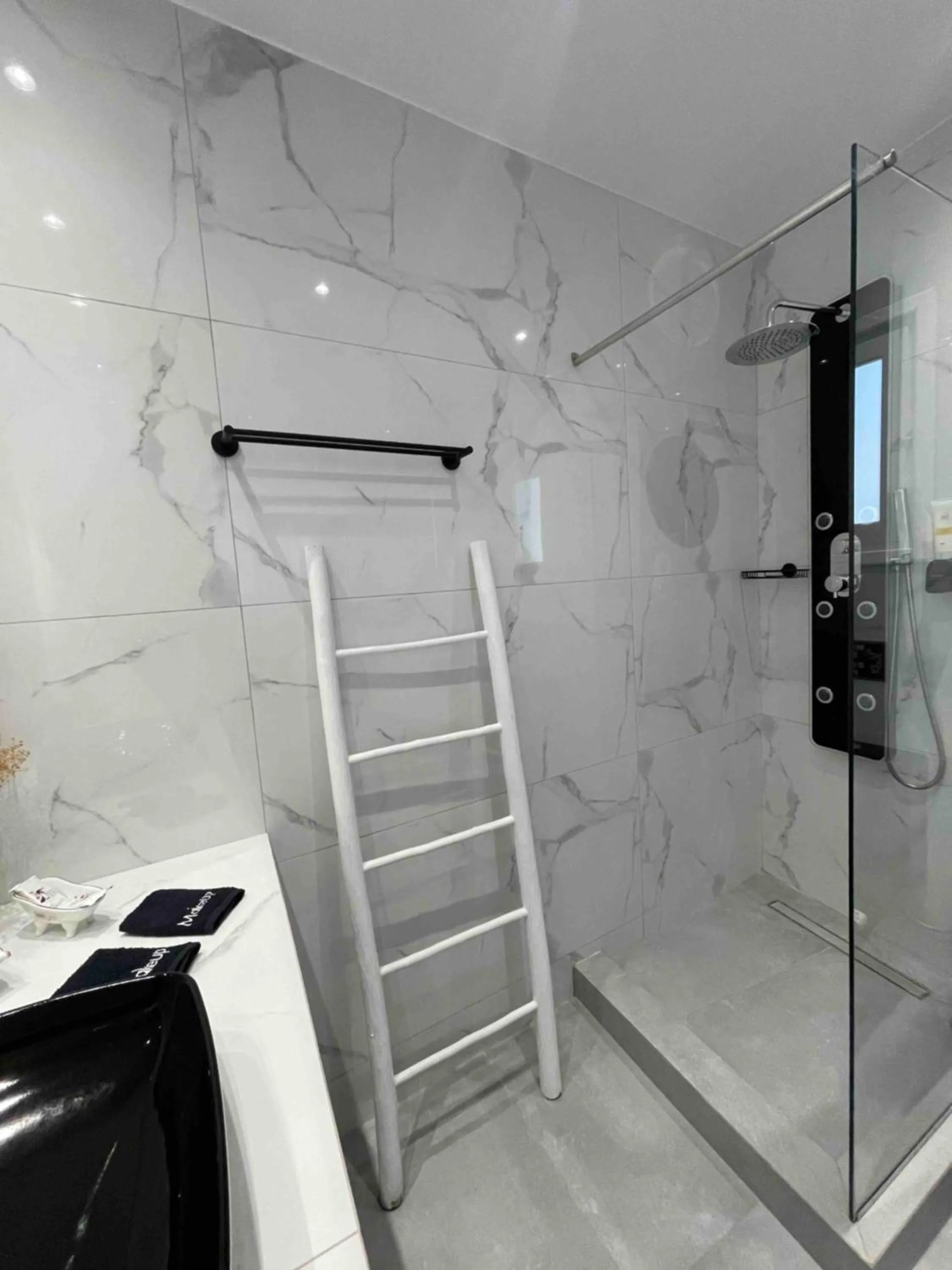 Bathroom in Zoumis Residence