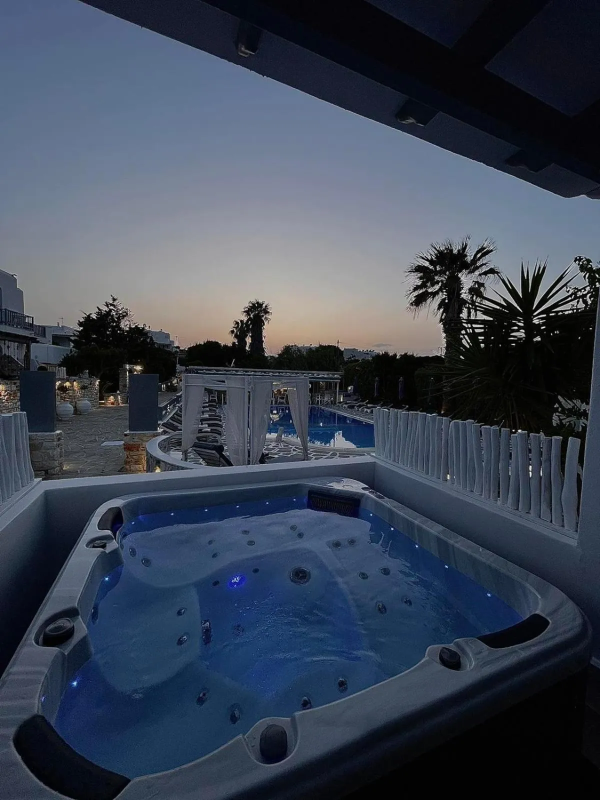 Hot Tub in Zoumis Residence