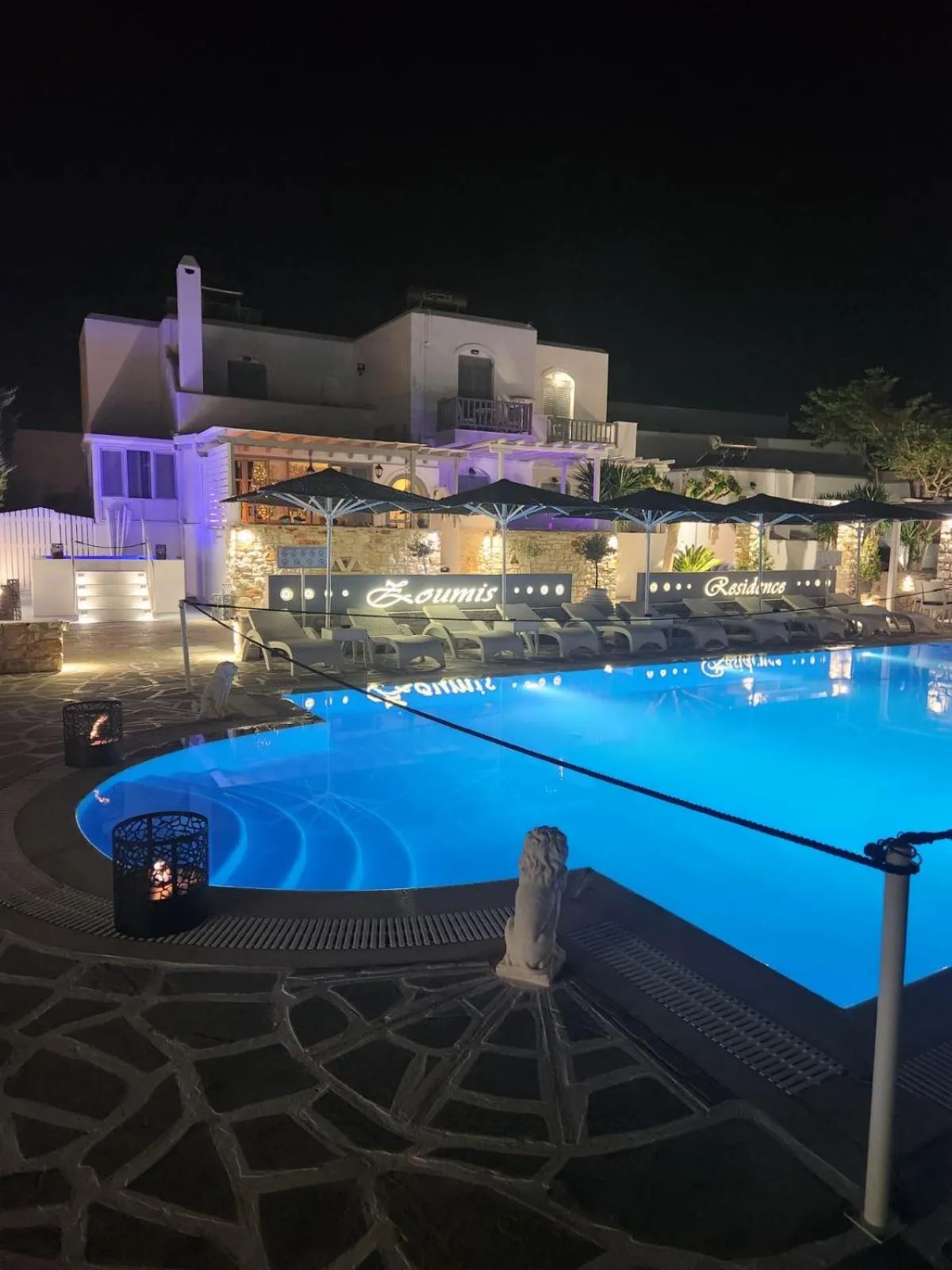 Swimming pool in Zoumis Residence