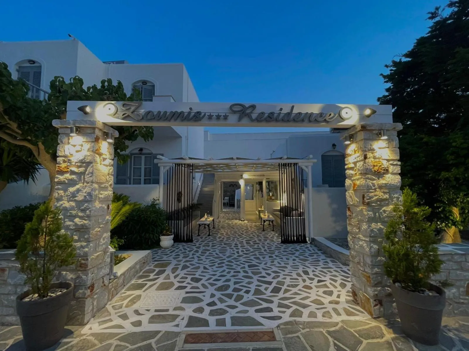 Lobby or reception in Zoumis Residence