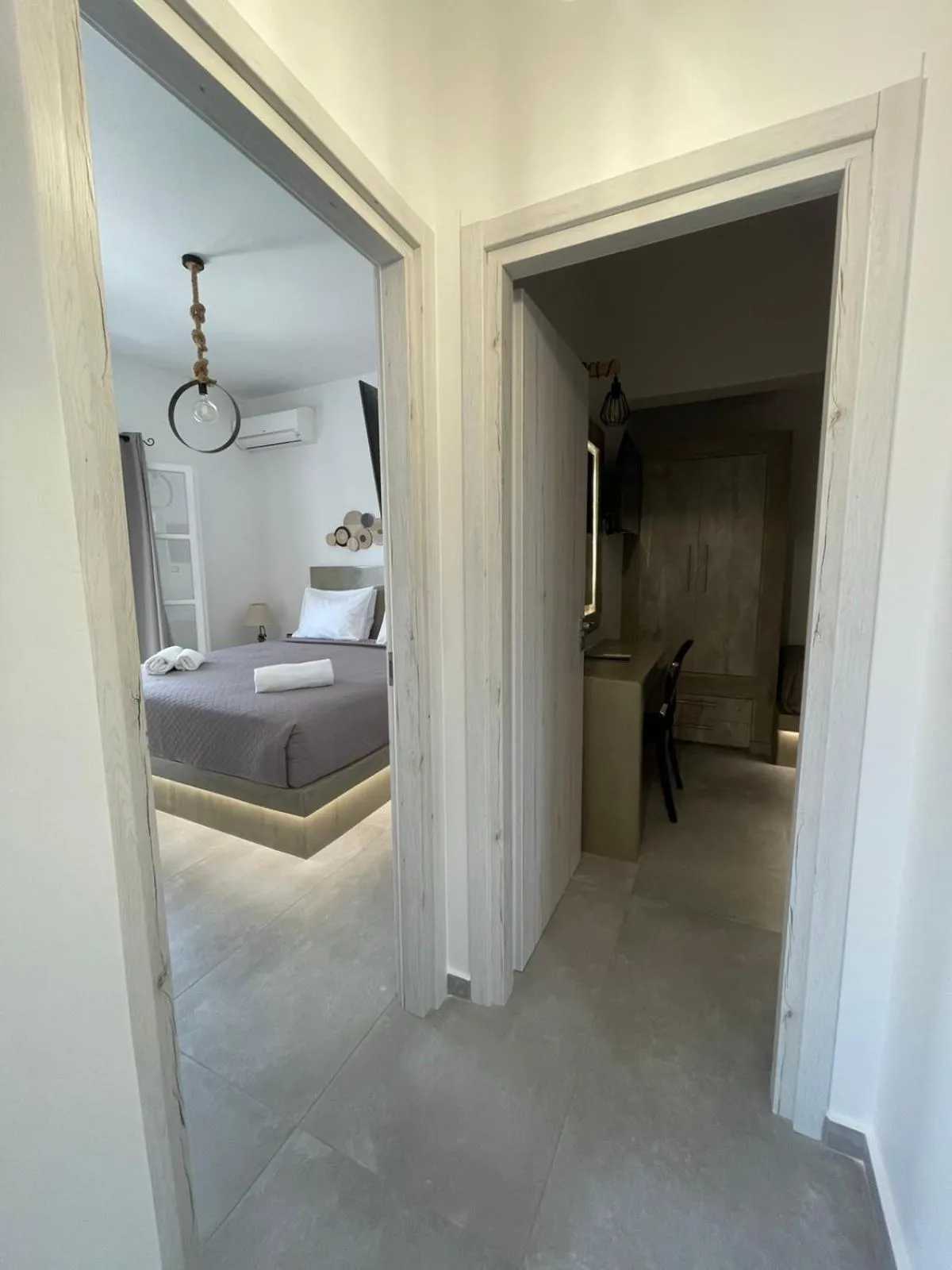 Bedroom, Bed in Zoumis Residence