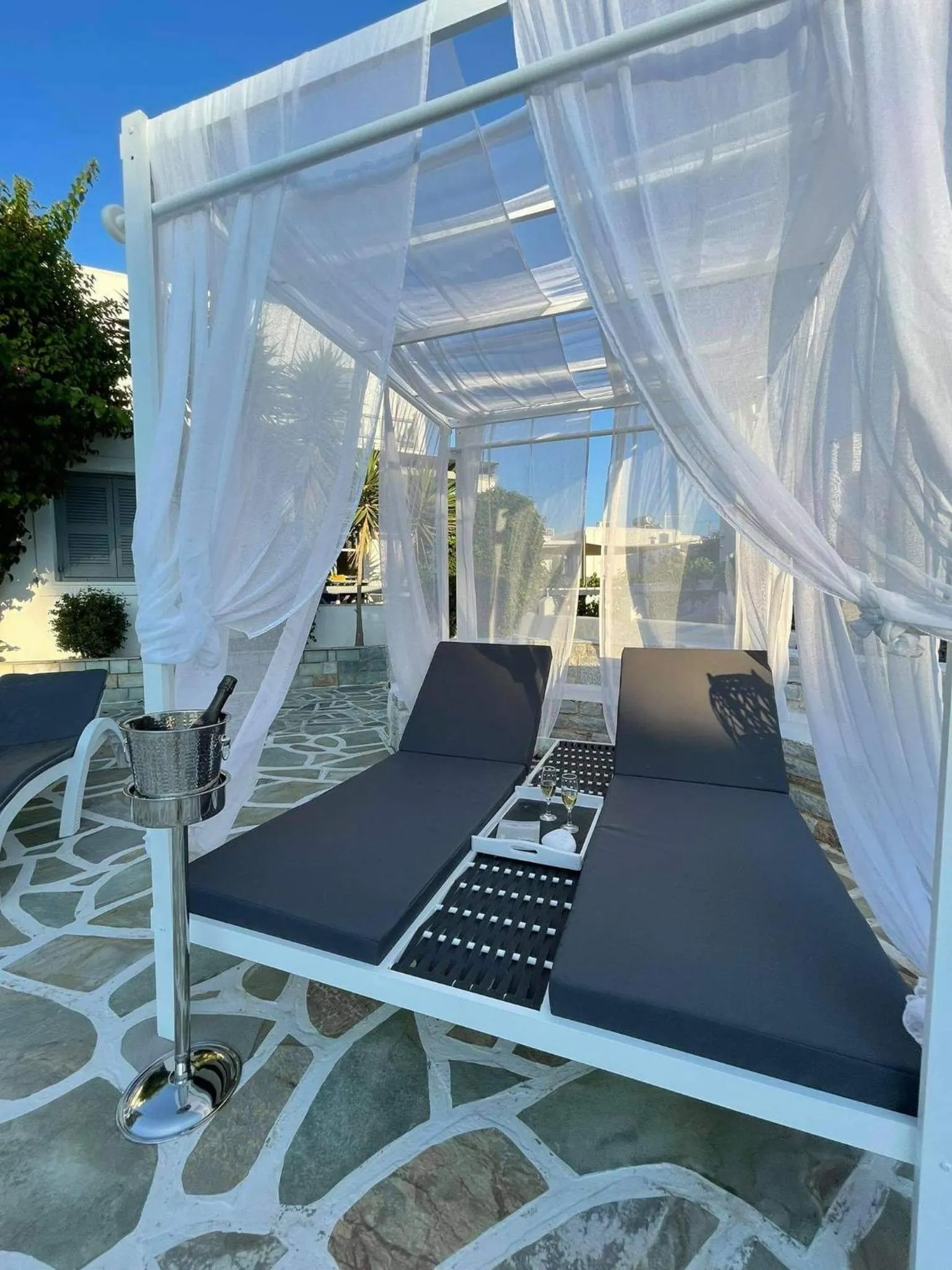 Swimming pool in Zoumis Residence