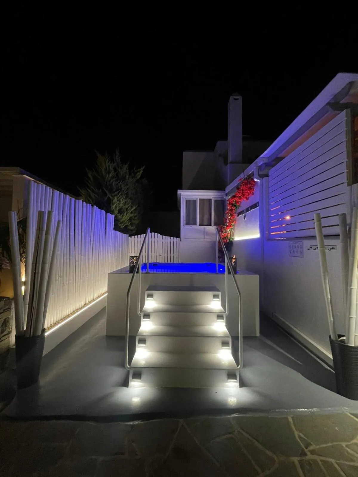 Hot Tub in Zoumis Residence