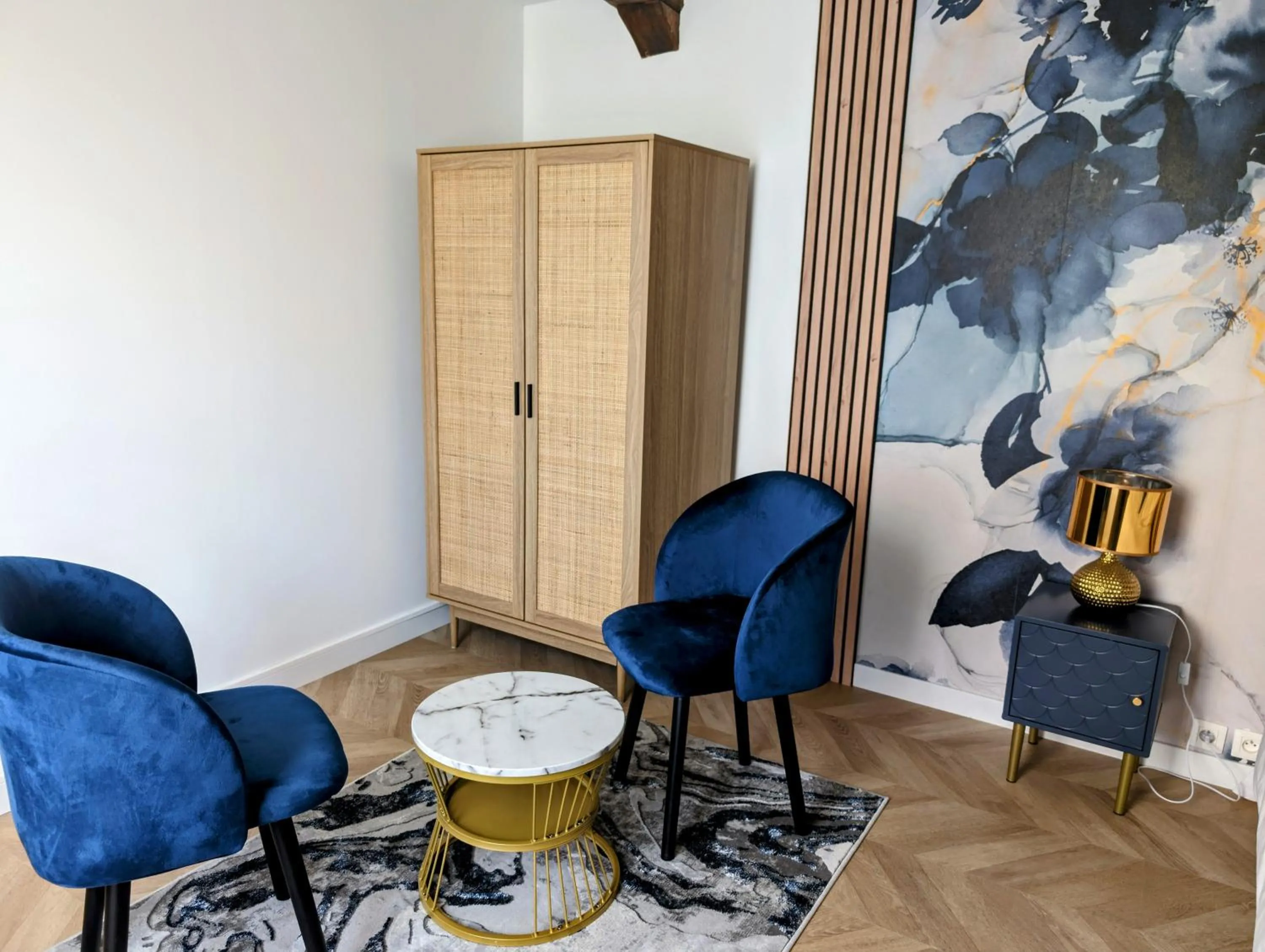 Bedroom in Le Relais du Beffroi & SPA