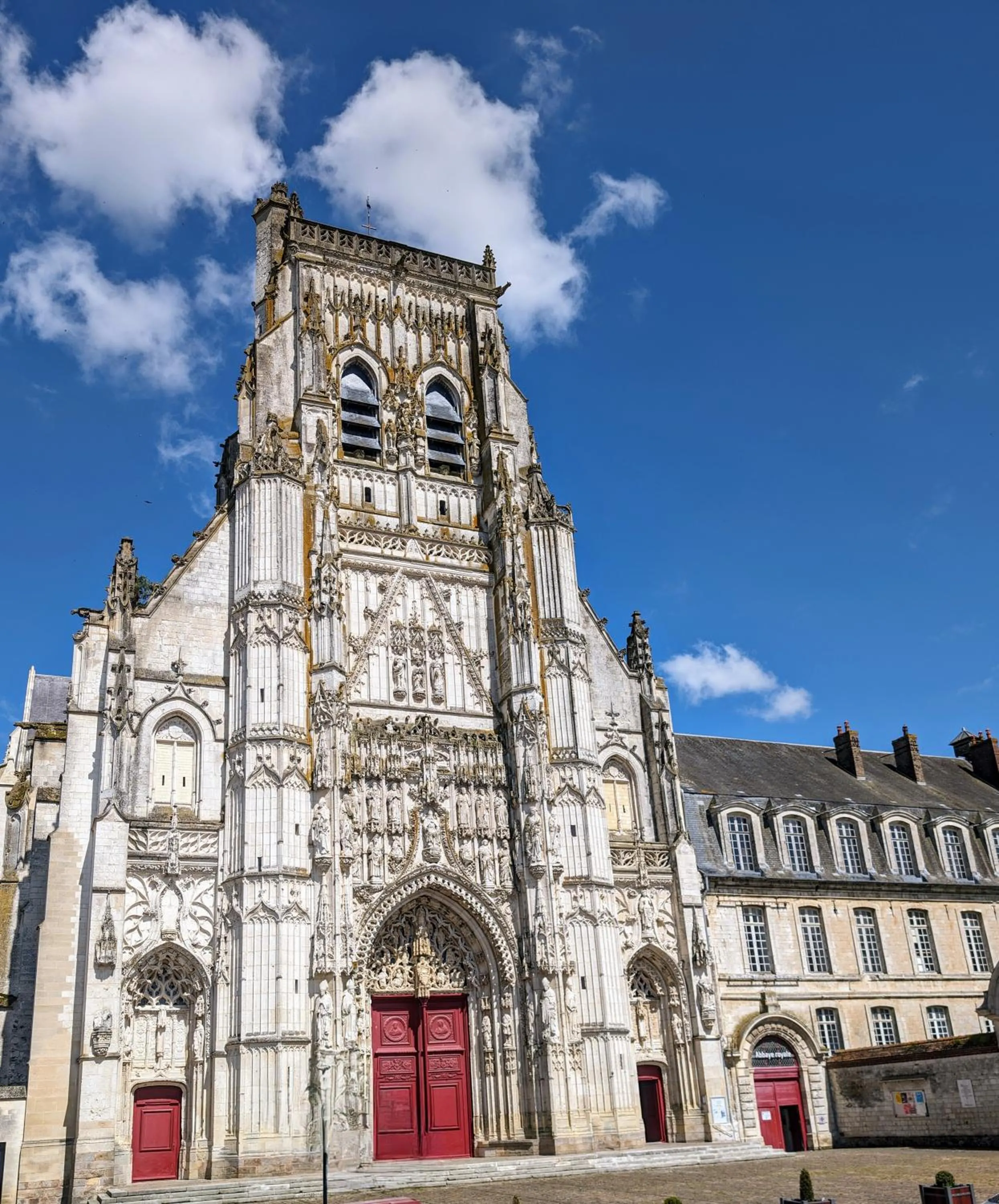 Activities in Le Relais du Beffroi & SPA
