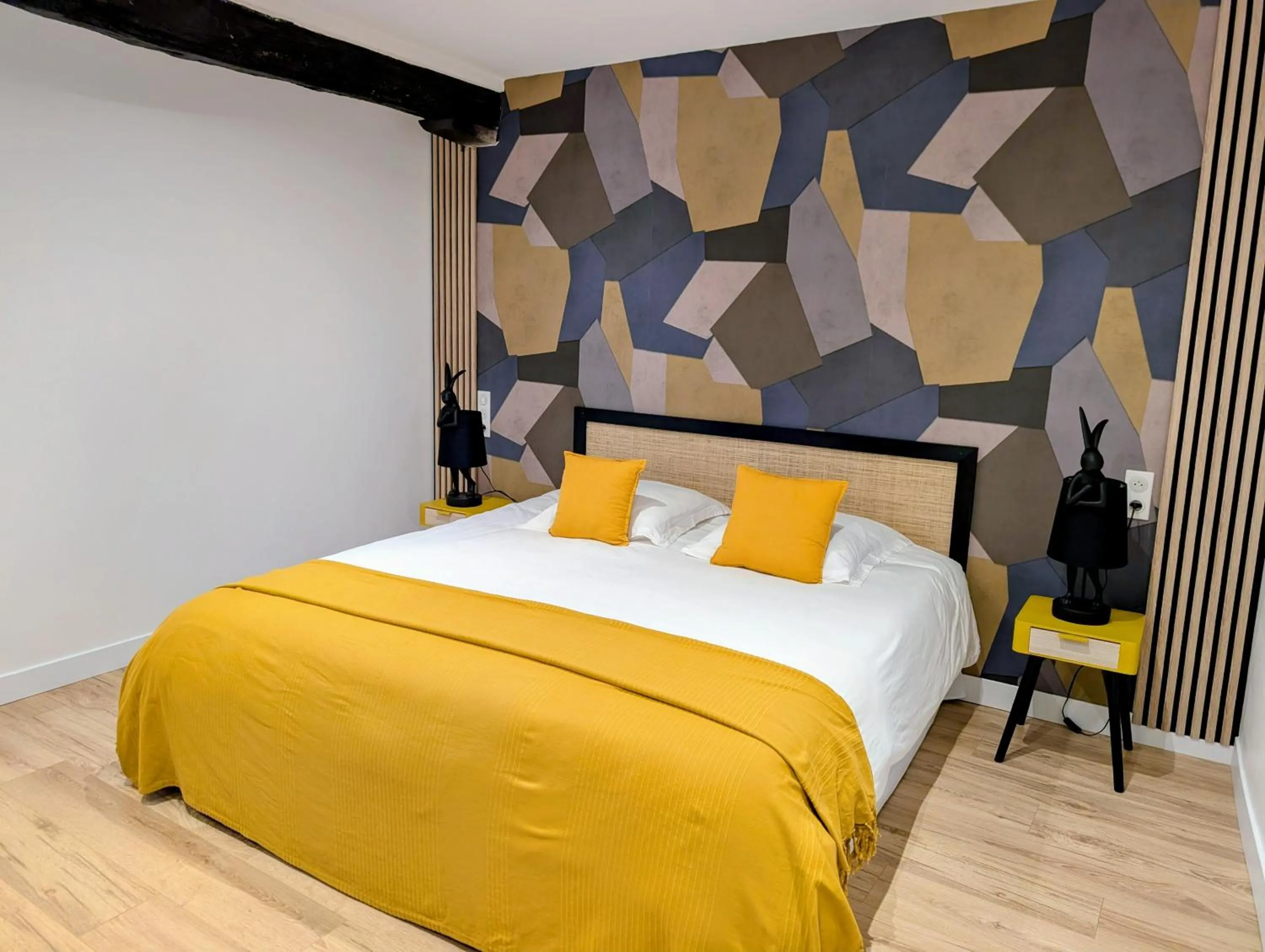 Bed in Le Relais du Beffroi & SPA