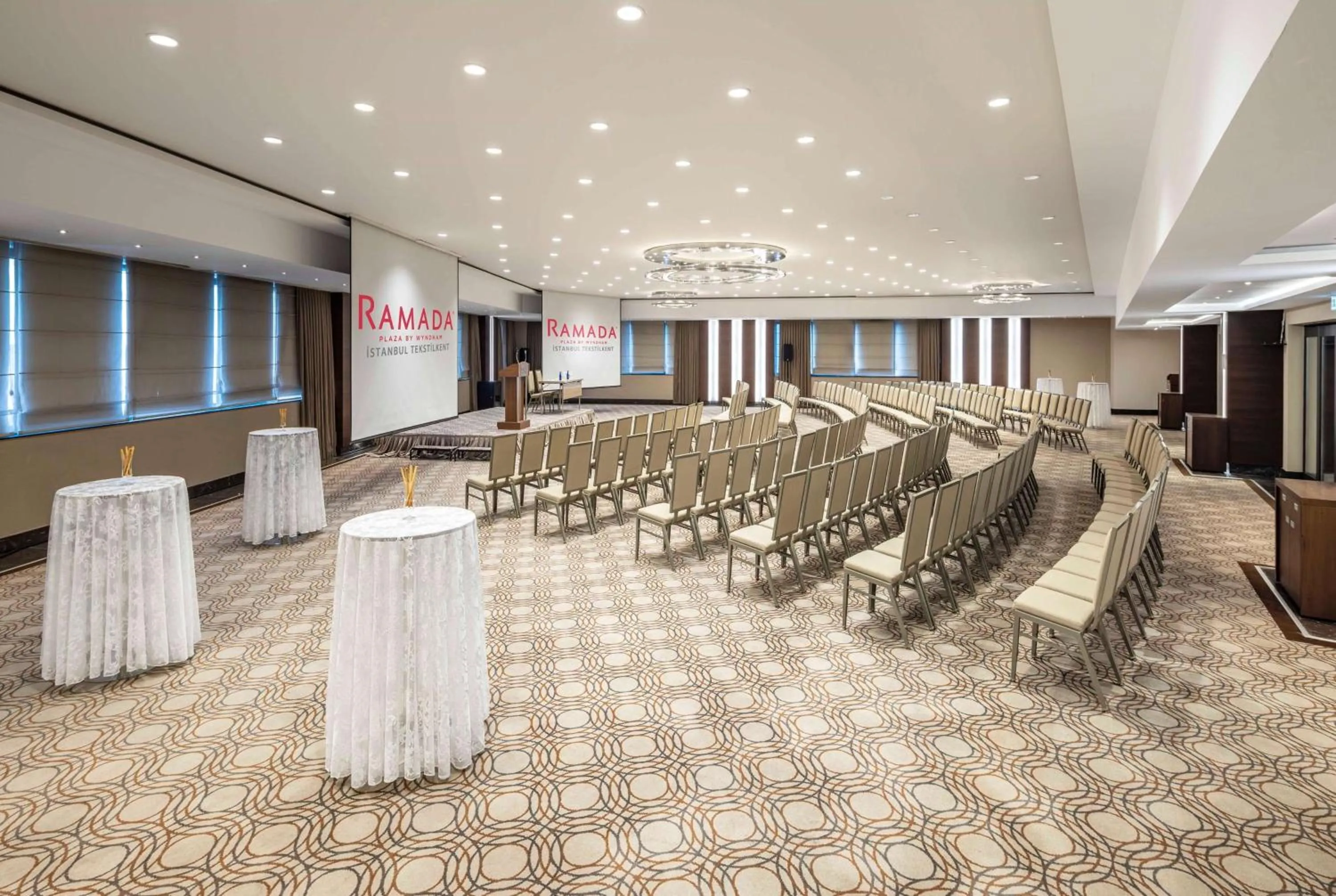 Meeting/conference room in Ramada Plaza By Wyndham Istanbul Tekstilkent