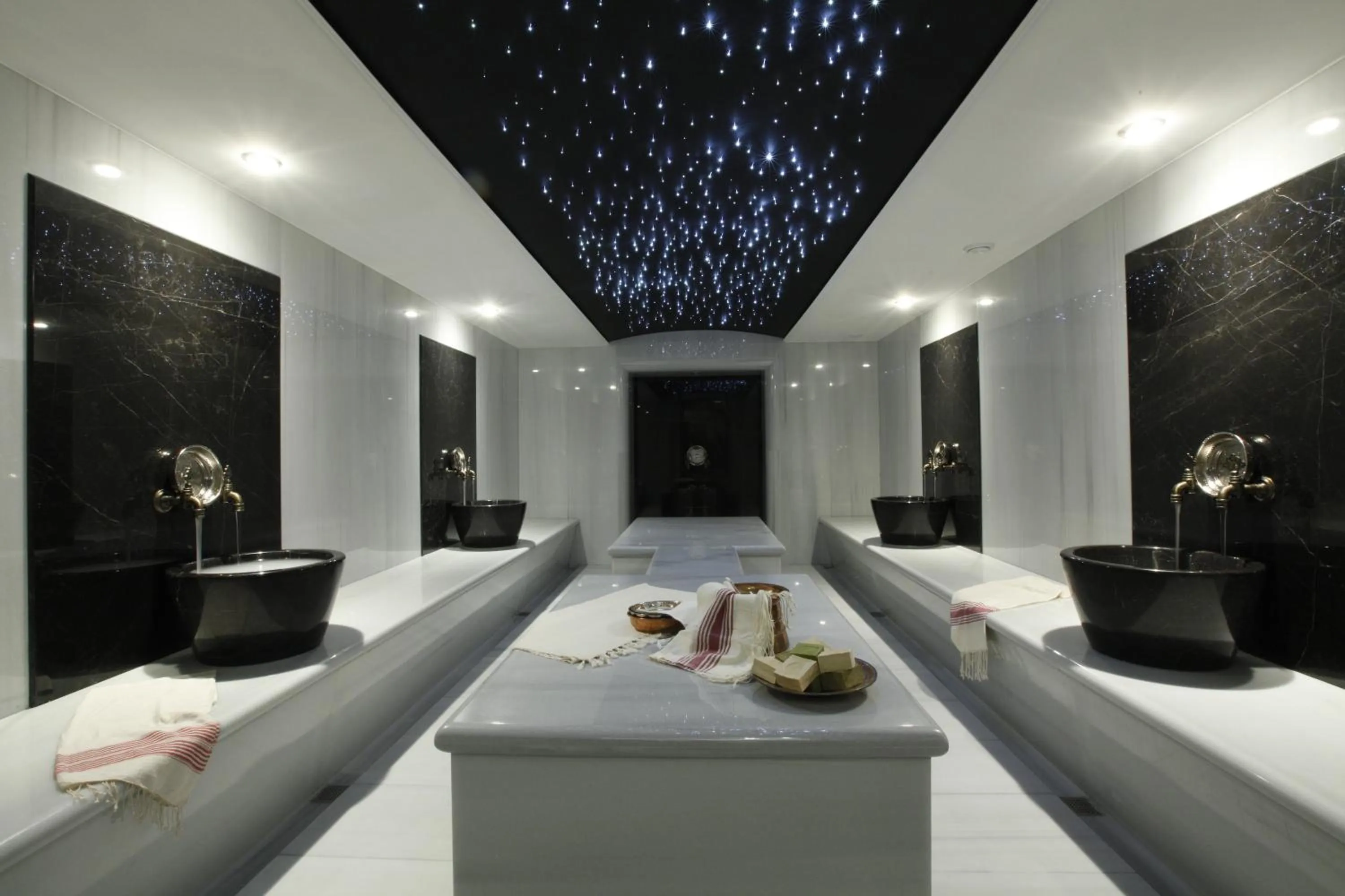 Steam room in Ramada Plaza By Wyndham Istanbul Tekstilkent