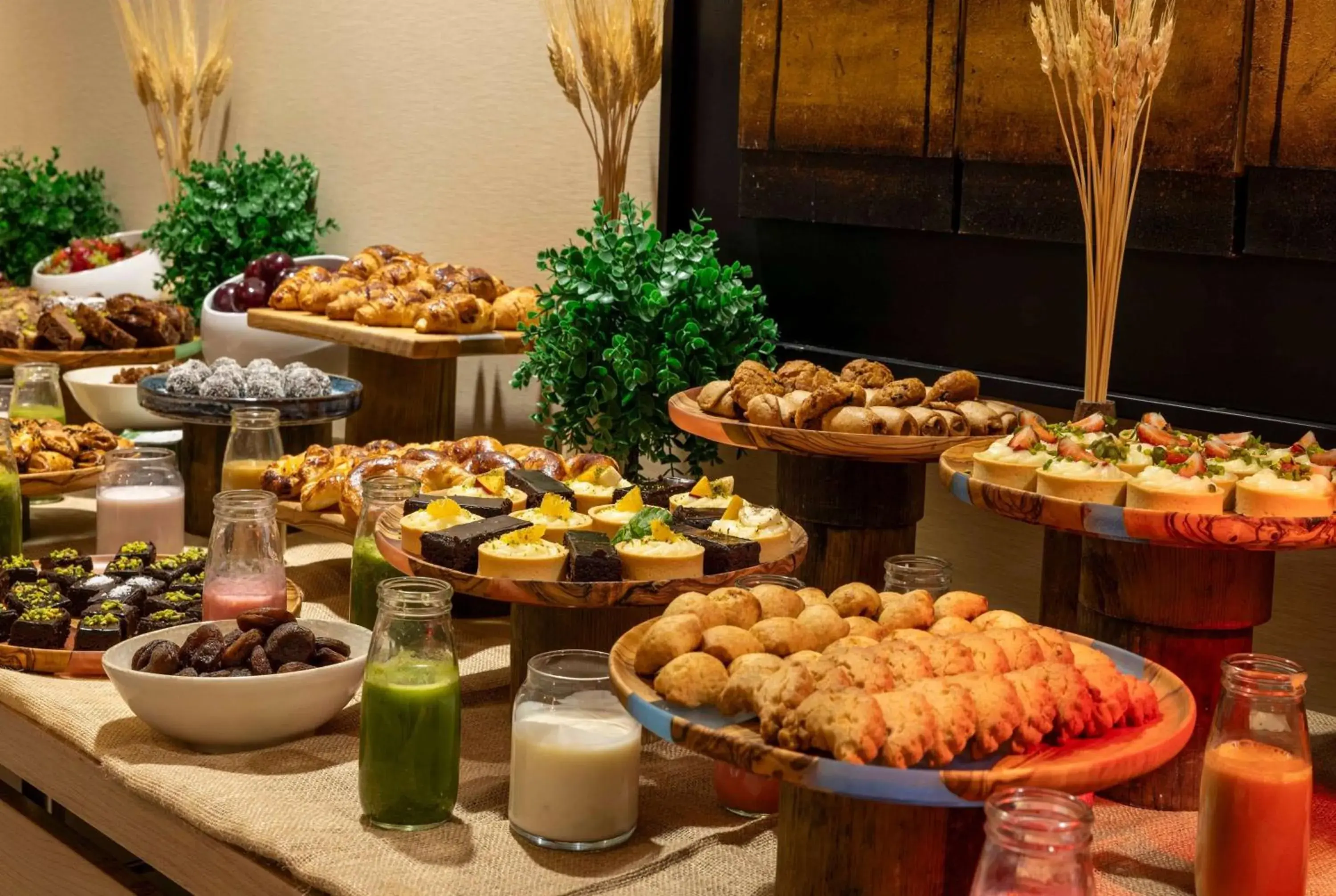 Restaurant/places to eat in Ramada Plaza By Wyndham Istanbul Tekstilkent Restaurant/places to eat in Ramada Plaza By Wyndham Istanbul Tekstilkent