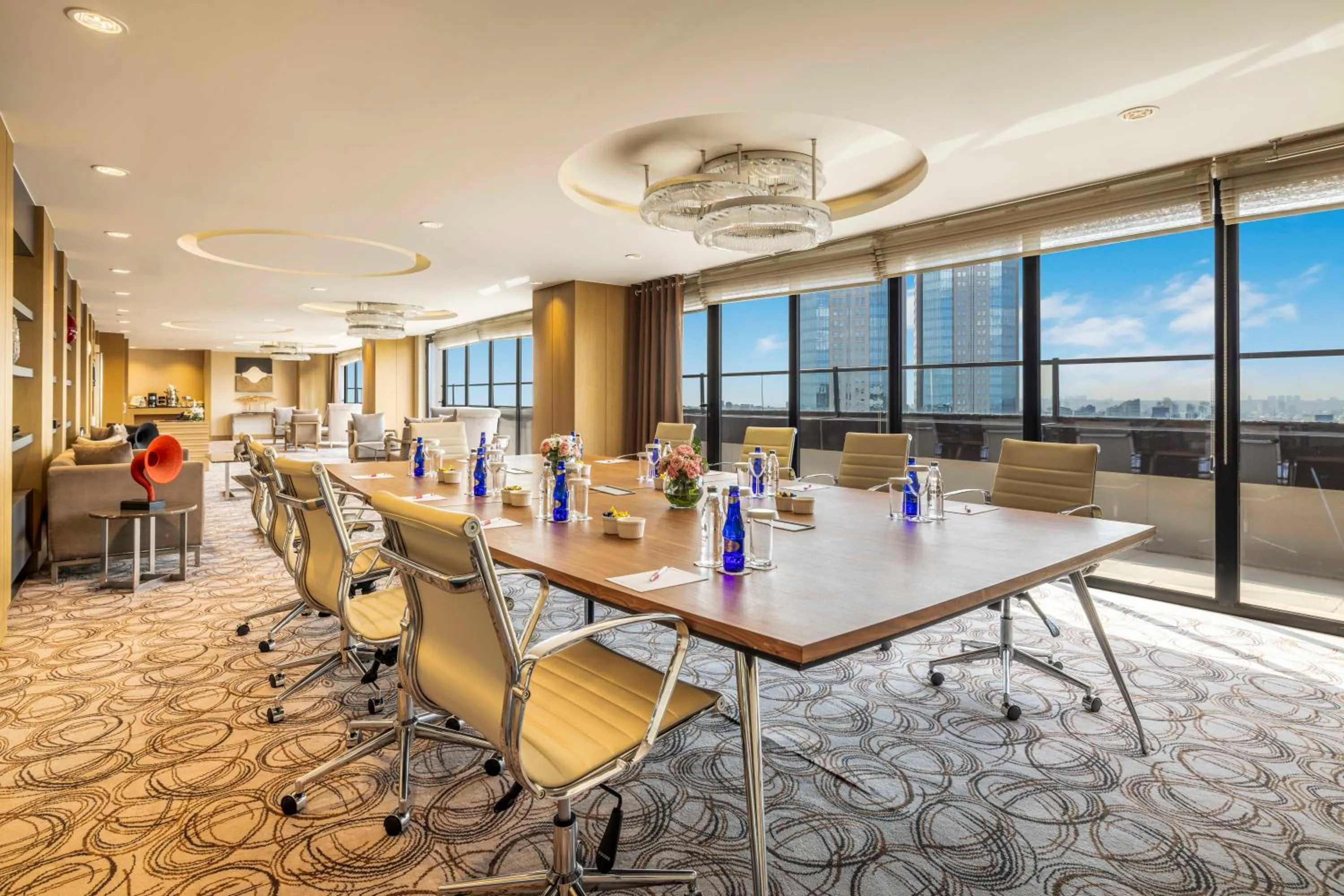 Meeting/conference room in Ramada Plaza By Wyndham Istanbul Tekstilkent